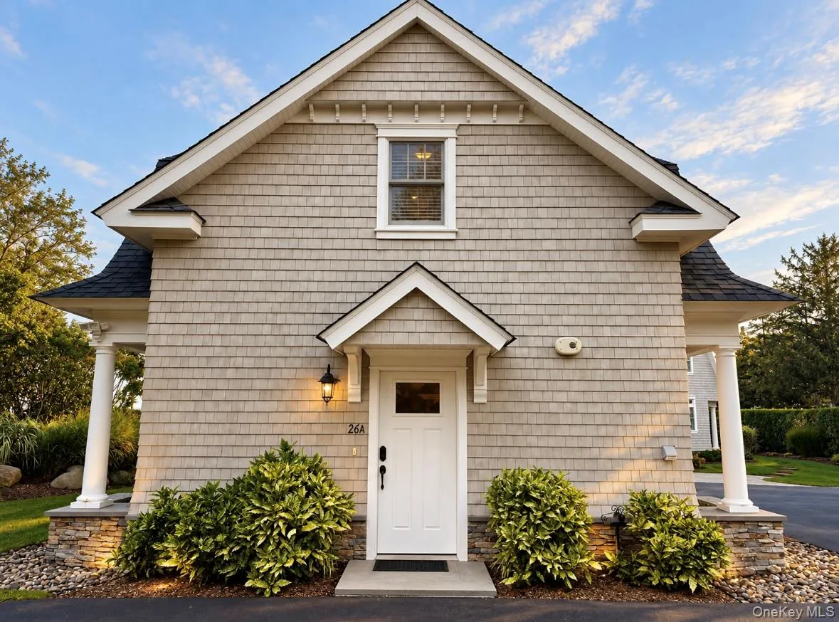 26A Rampasture, Southampton, NY, 1 Bedroom Bedrooms, 4 Rooms Rooms,1 BathroomBathrooms,Residential Lease,For Rent,Rampasture,0,1057613 26A Rampasture, Southampton, NY, 1 Bedroom Bedrooms, 4 Rooms Rooms,1 BathroomBathrooms,Residential Lease,For Rent,Rampasture,0,1057613
