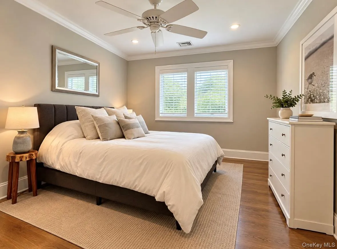 26A Rampasture, Southampton, NY, 1 Bedroom Bedrooms, 4 Rooms Rooms,1 BathroomBathrooms,Residential Lease,For Rent,Rampasture,0,1057613 26A Rampasture, Southampton, NY, 1 Bedroom Bedrooms, 4 Rooms Rooms,1 BathroomBathrooms,Residential Lease,For Rent,Rampasture,0,1057613