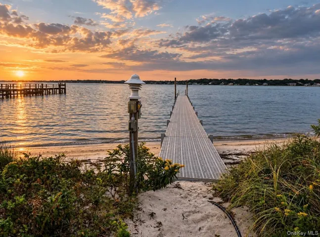 26a Rampasture, Southampton, New York 11946