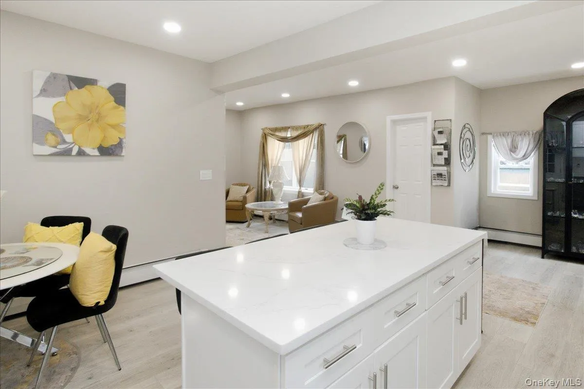 63 Neck Court, West Babylon, NY, 4 Bedrooms Bedrooms, 9 Rooms Rooms,2 BathroomsBathrooms,Residential,For Rent,Neck,0,1057615 63 Neck Court, West Babylon, NY, 4 Bedrooms Bedrooms, 9 Rooms Rooms,2 BathroomsBathrooms,Residential,For Rent,Neck,0,1057615