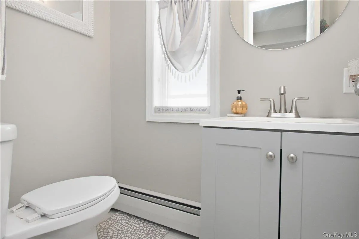 63 Neck Court, West Babylon, NY, 4 Bedrooms Bedrooms, 9 Rooms Rooms,2 BathroomsBathrooms,Residential,For Rent,Neck,0,1057615 63 Neck Court, West Babylon, NY, 4 Bedrooms Bedrooms, 9 Rooms Rooms,2 BathroomsBathrooms,Residential,For Rent,Neck,0,1057615