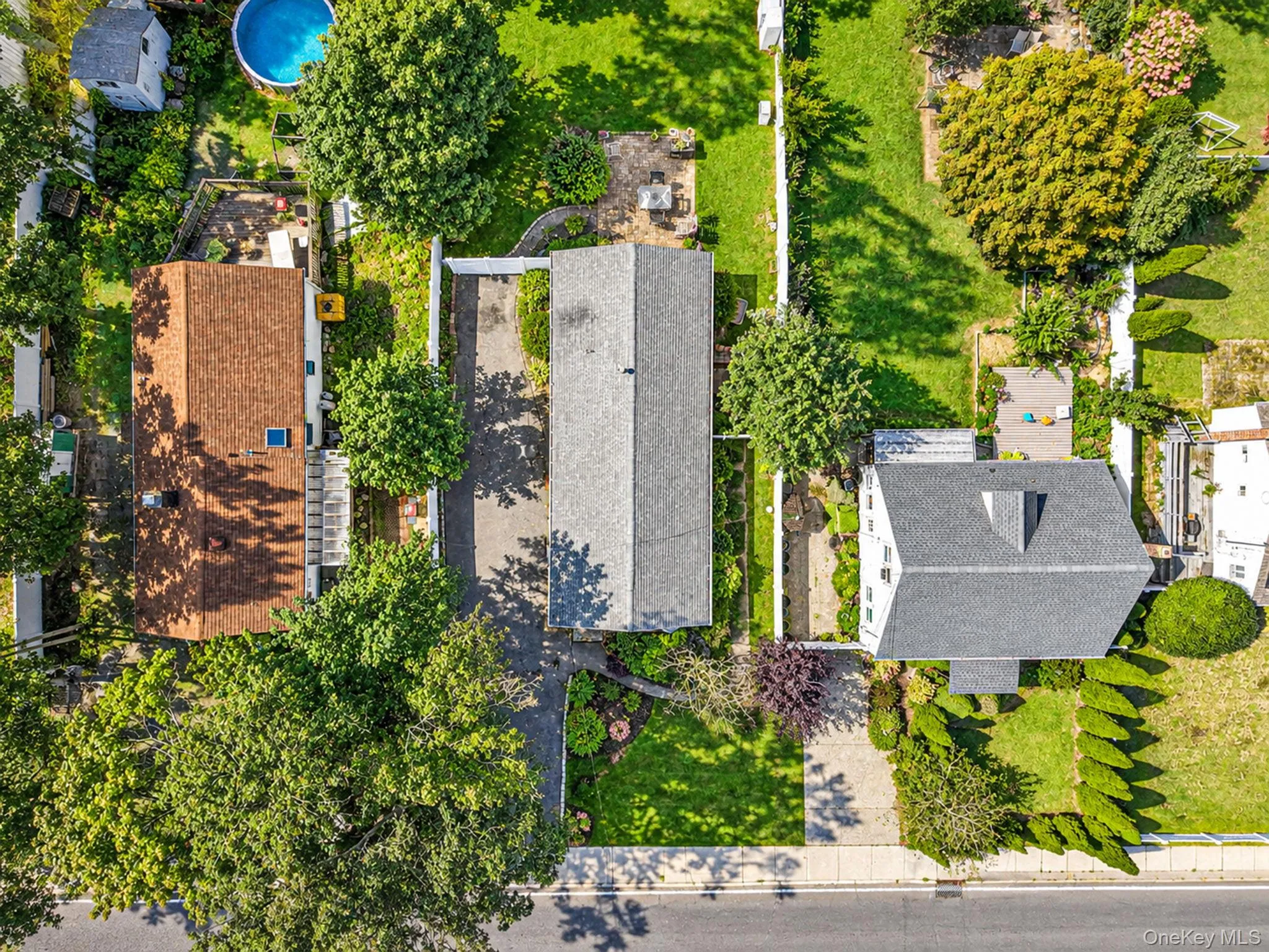 182 Commack Road, Babylon, NY, 3 Bedrooms Bedrooms, 6 Rooms Rooms,2 BathroomsBathrooms,Residential,For Rent,Commack,0,1057621 182 Commack Road, Babylon, NY, 3 Bedrooms Bedrooms, 6 Rooms Rooms,2 BathroomsBathrooms,Residential,For Rent,Commack,0,1057621