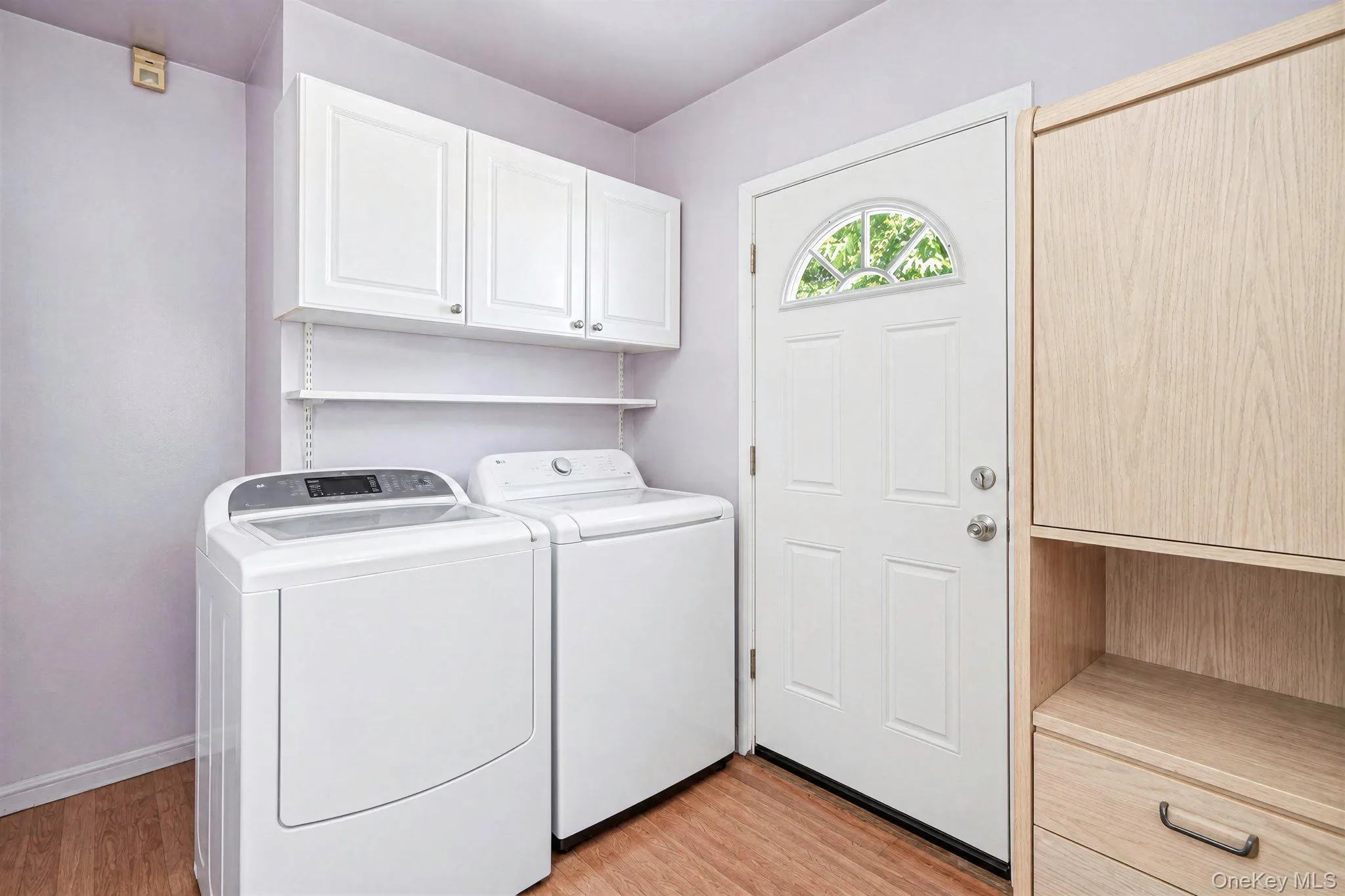 182 Commack Road, Babylon, NY, 3 Bedrooms Bedrooms, 6 Rooms Rooms,2 BathroomsBathrooms,Residential,For Rent,Commack,0,1057621 182 Commack Road, Babylon, NY, 3 Bedrooms Bedrooms, 6 Rooms Rooms,2 BathroomsBathrooms,Residential,For Rent,Commack,0,1057621