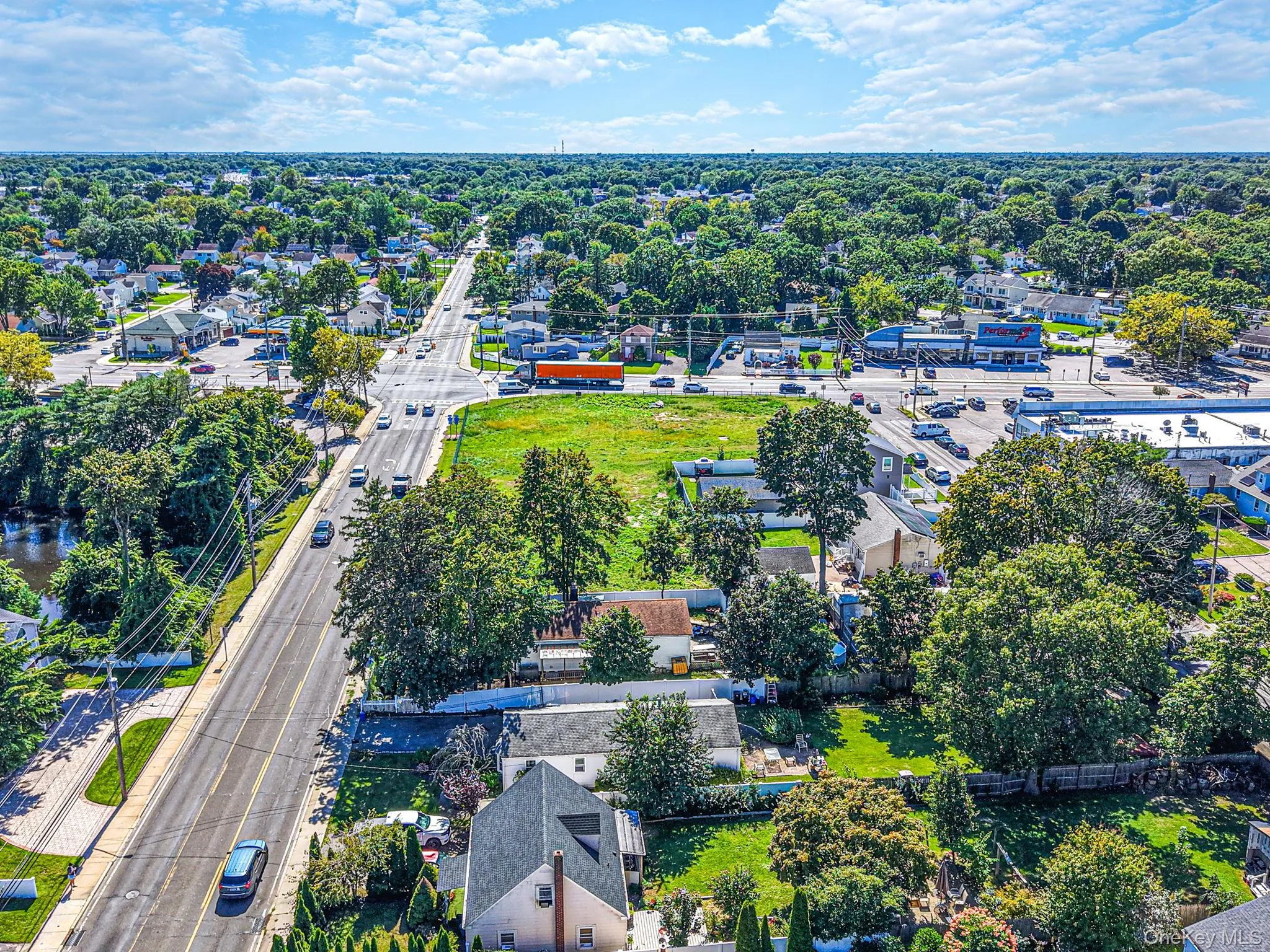 182 Commack Road, Babylon, NY, 3 Bedrooms Bedrooms, 6 Rooms Rooms,2 BathroomsBathrooms,Residential,For Rent,Commack,0,1057621 182 Commack Road, Babylon, NY, 3 Bedrooms Bedrooms, 6 Rooms Rooms,2 BathroomsBathrooms,Residential,For Rent,Commack,0,1057621