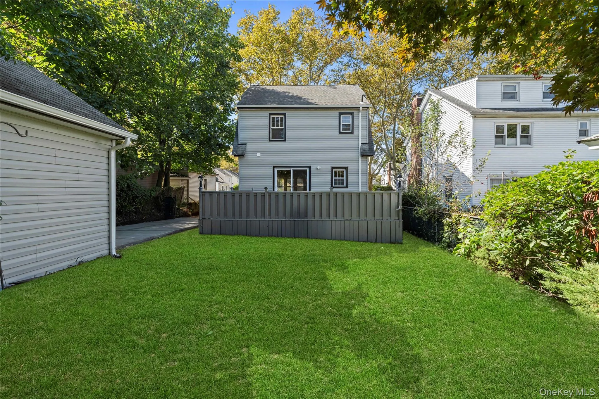 45-27 Arcadia Lane, North Hempstead, NY, 4 Bedrooms Bedrooms, 8 Rooms Rooms,2 BathroomsBathrooms,Residential,For Rent,Arcadia,0,1057627 45-27 Arcadia Lane, North Hempstead, NY, 4 Bedrooms Bedrooms, 8 Rooms Rooms,2 BathroomsBathrooms,Residential,For Rent,Arcadia,0,1057627