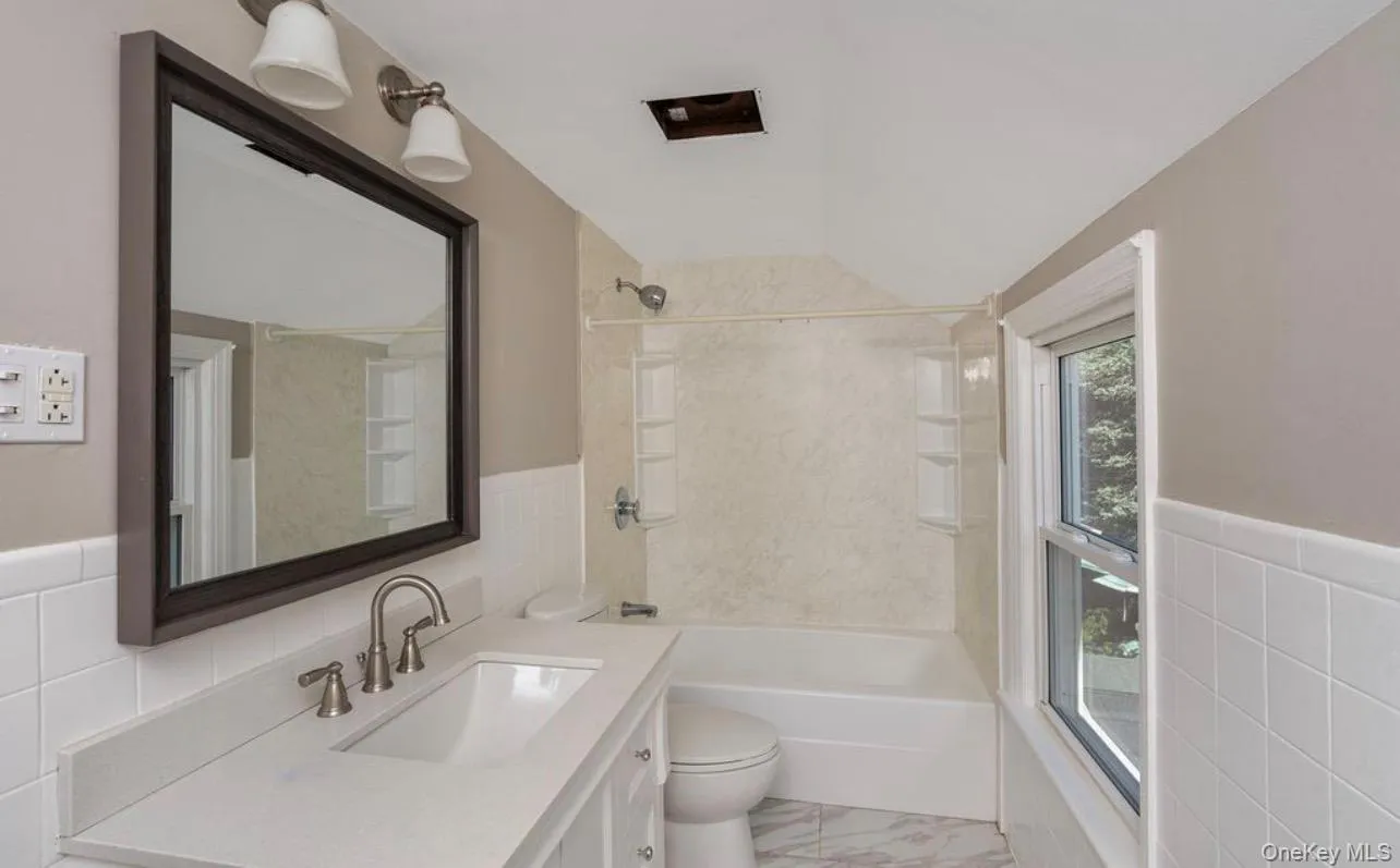 23 Home Avenue, Albany, NY, 3 Bedrooms Bedrooms, 5 Rooms Rooms,2 BathroomsBathrooms,Residential,For Rent,Home Avenue,0,1057628 23 Home Avenue, Albany, NY, 3 Bedrooms Bedrooms, 5 Rooms Rooms,2 BathroomsBathrooms,Residential,For Rent,Home Avenue,0,1057628