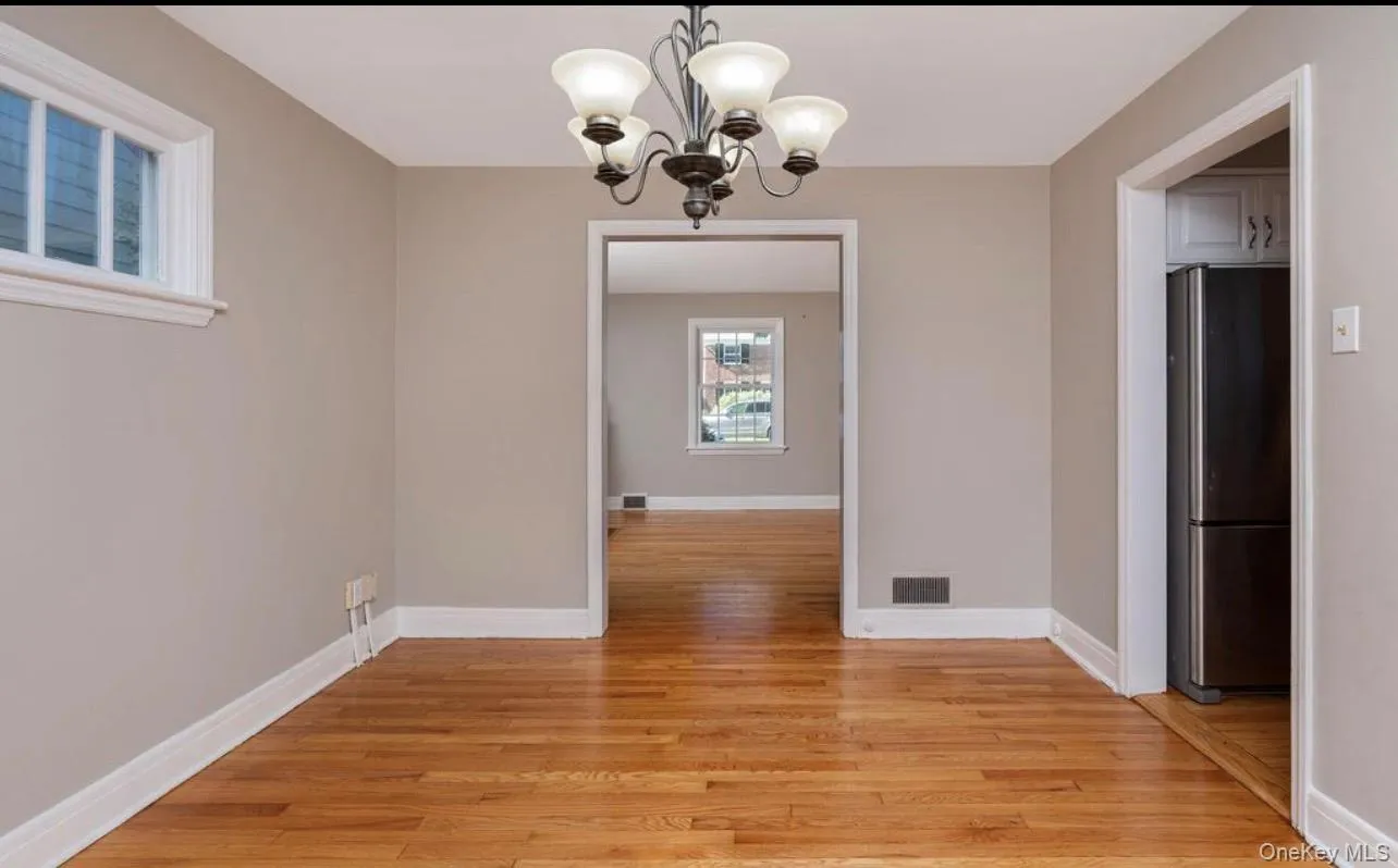 23 Home Avenue, Albany, NY, 3 Bedrooms Bedrooms, 5 Rooms Rooms,2 BathroomsBathrooms,Residential,For Rent,Home Avenue,0,1057628 23 Home Avenue, Albany, NY, 3 Bedrooms Bedrooms, 5 Rooms Rooms,2 BathroomsBathrooms,Residential,For Rent,Home Avenue,0,1057628