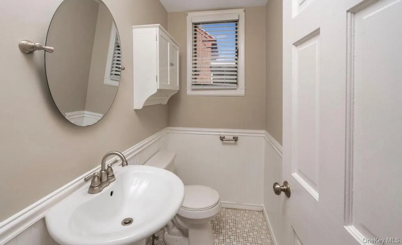23 Home Avenue, Albany, NY, 3 Bedrooms Bedrooms, 5 Rooms Rooms,2 BathroomsBathrooms,Residential,For Rent,Home Avenue,0,1057628 23 Home Avenue, Albany, NY, 3 Bedrooms Bedrooms, 5 Rooms Rooms,2 BathroomsBathrooms,Residential,For Rent,Home Avenue,0,1057628