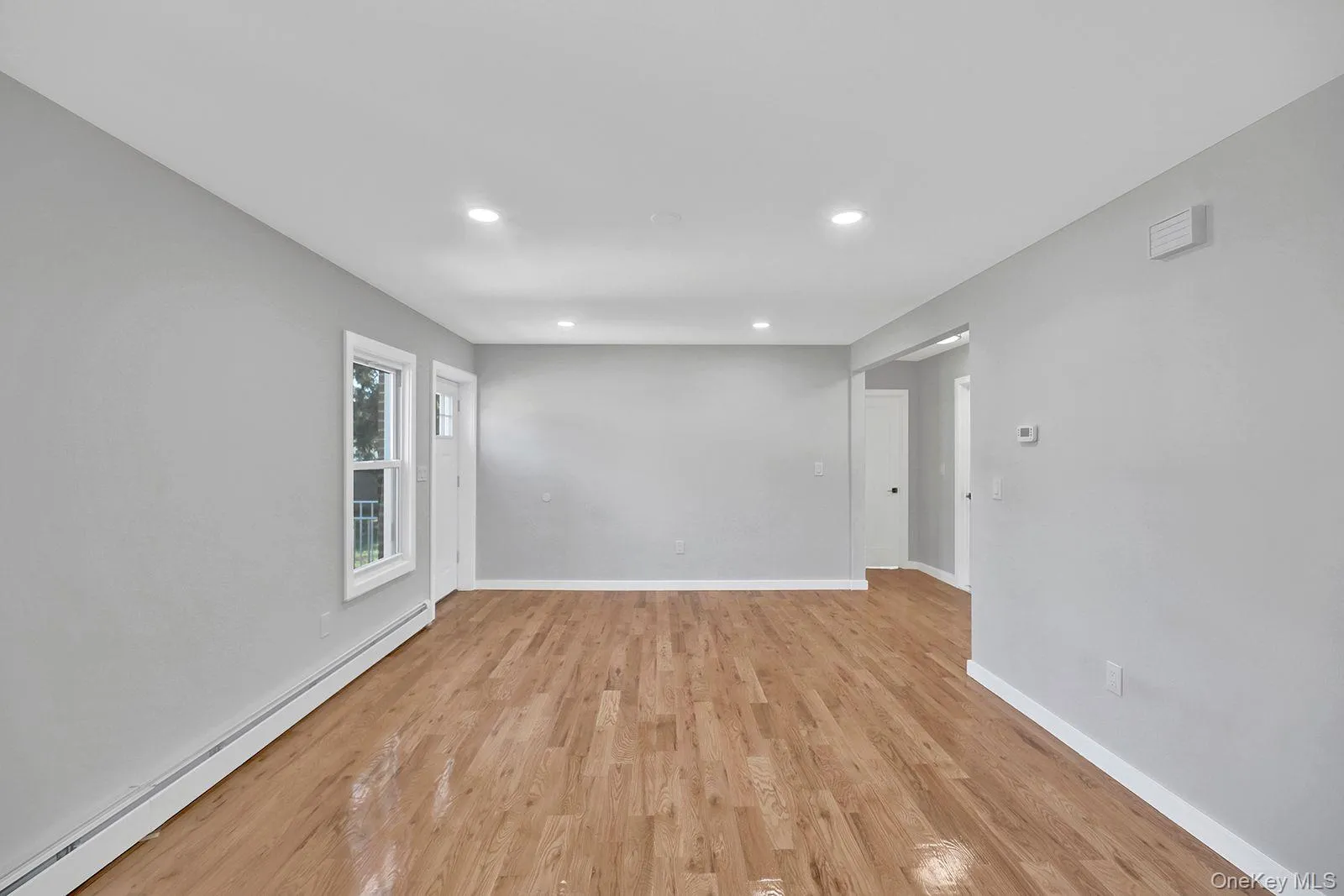870 Southern Parkway, Hempstead, NY, 4 Bedrooms Bedrooms, 8 Rooms Rooms,2 BathroomsBathrooms,Residential,For Rent,Southern,0,1057632 870 Southern Parkway, Hempstead, NY, 4 Bedrooms Bedrooms, 8 Rooms Rooms,2 BathroomsBathrooms,Residential,For Rent,Southern,0,1057632