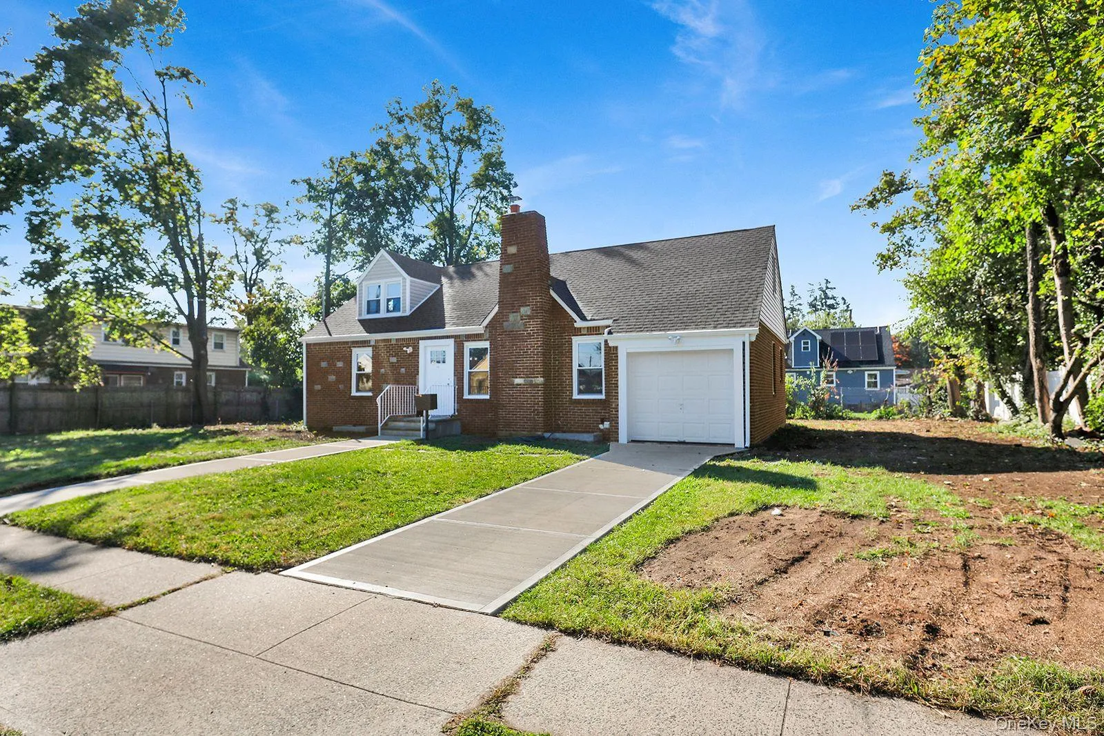 870 Southern Parkway, Hempstead, NY, 4 Bedrooms Bedrooms, 8 Rooms Rooms,2 BathroomsBathrooms,Residential,For Rent,Southern,0,1057632 870 Southern Parkway, Hempstead, NY, 4 Bedrooms Bedrooms, 8 Rooms Rooms,2 BathroomsBathrooms,Residential,For Rent,Southern,0,1057632