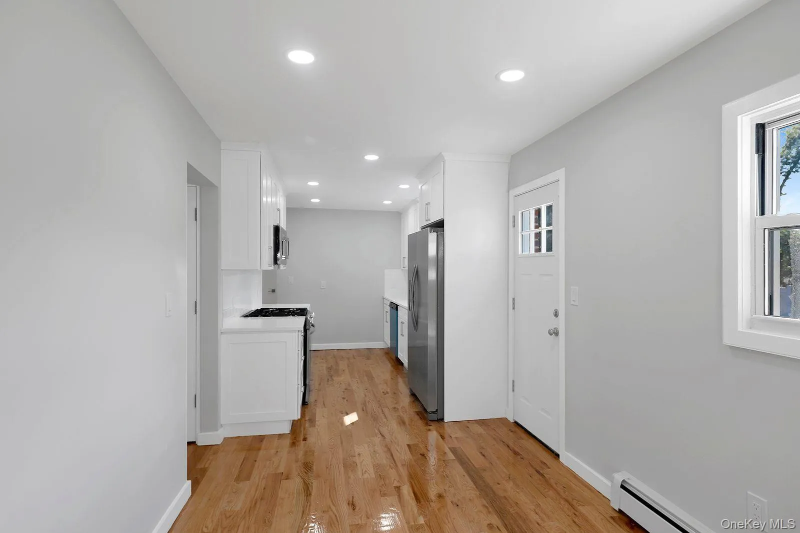 870 Southern Parkway, Hempstead, NY, 4 Bedrooms Bedrooms, 8 Rooms Rooms,2 BathroomsBathrooms,Residential,For Rent,Southern,0,1057632 870 Southern Parkway, Hempstead, NY, 4 Bedrooms Bedrooms, 8 Rooms Rooms,2 BathroomsBathrooms,Residential,For Rent,Southern,0,1057632