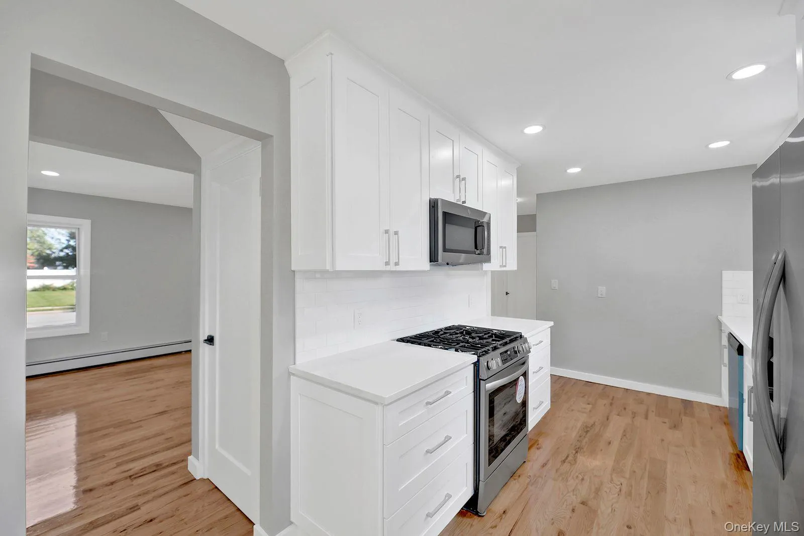 870 Southern Parkway, Hempstead, NY, 4 Bedrooms Bedrooms, 8 Rooms Rooms,2 BathroomsBathrooms,Residential,For Rent,Southern,0,1057632 870 Southern Parkway, Hempstead, NY, 4 Bedrooms Bedrooms, 8 Rooms Rooms,2 BathroomsBathrooms,Residential,For Rent,Southern,0,1057632