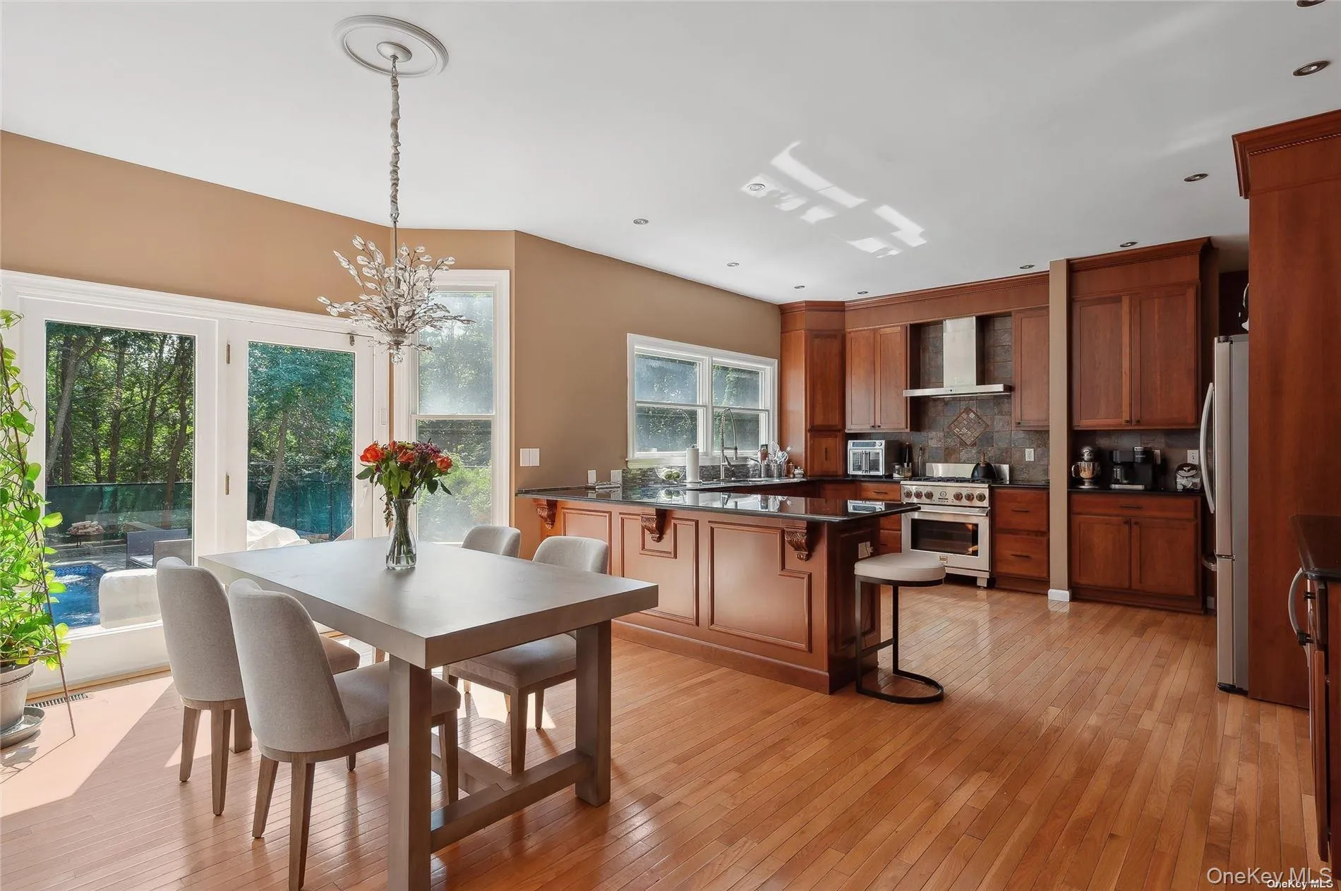 1 Candace Drive, Southampton, NY, 4 Bedrooms Bedrooms, 9 Rooms Rooms,5 BathroomsBathrooms,Residential Lease,For Rent,Candace,0,1057633 1 Candace Drive, Southampton, NY, 4 Bedrooms Bedrooms, 9 Rooms Rooms,5 BathroomsBathrooms,Residential Lease,For Rent,Candace,0,1057633