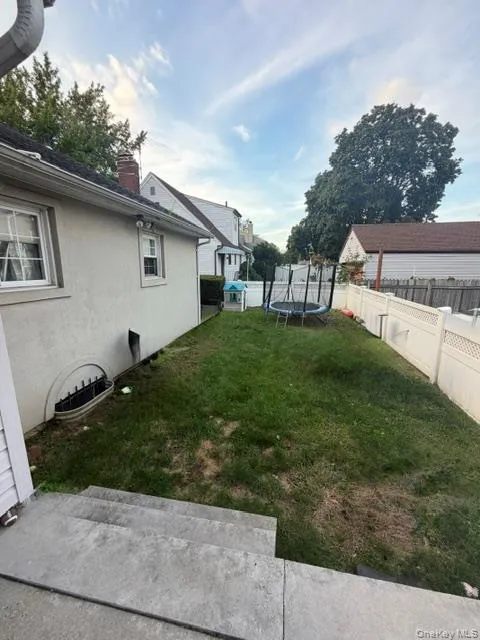 1001 5th Avenue, Hempstead, NY, 4 Bedroom Bedrooms, 9 Room Rooms,2 BathroomBathrooms,Residential Lease,For Rent,5th,0,1057635 1001 5th Avenue, Hempstead, NY, 4 Bedroom Bedrooms, 9 Room Rooms,2 BathroomBathrooms,Residential Lease,For Rent,5th,0,1057635