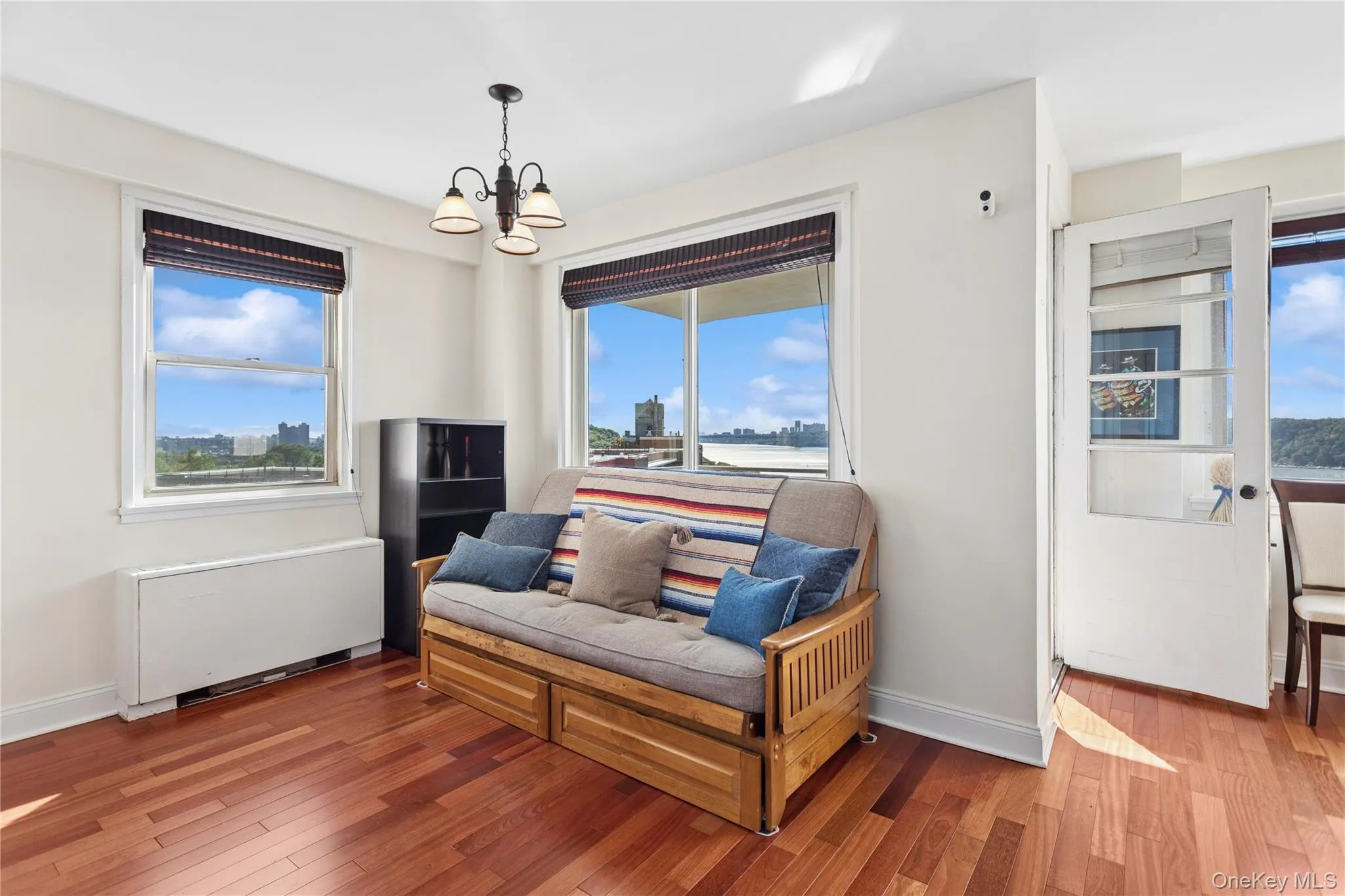 2621 Palisade Avenue, New York, NY, 1 Bedroom Bedrooms, 4 Rooms Rooms,1 BathroomBathrooms,Residential,For Rent,Palisade,0,1057637 2621 Palisade Avenue, New York, NY, 1 Bedroom Bedrooms, 4 Rooms Rooms,1 BathroomBathrooms,Residential,For Rent,Palisade,0,1057637