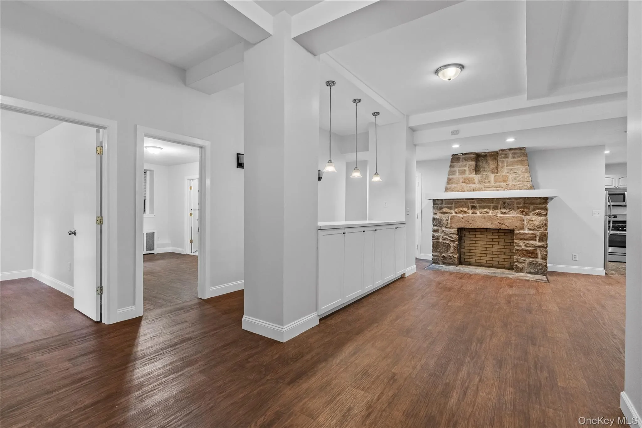 232 Martine Avenue, White Plains, NY, 3 Bedrooms Bedrooms, 5 Rooms Rooms,2 BathroomsBathrooms,Residential Lease,For Rent,Martine,0,1057640 232 Martine Avenue, White Plains, NY, 3 Bedrooms Bedrooms, 5 Rooms Rooms,2 BathroomsBathrooms,Residential Lease,For Rent,Martine,0,1057640