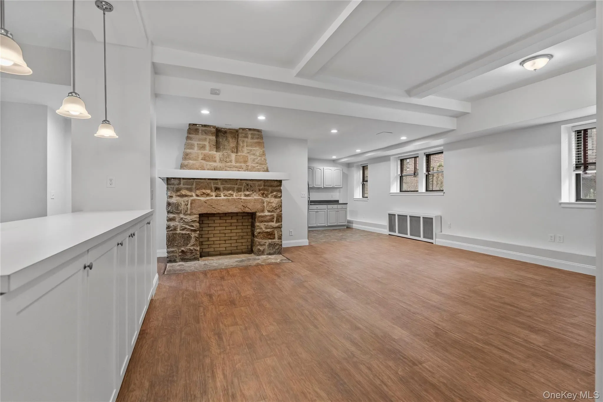 232 Martine Avenue, White Plains, NY, 3 Bedrooms Bedrooms, 5 Rooms Rooms,2 BathroomsBathrooms,Residential Lease,For Rent,Martine,0,1057640 232 Martine Avenue, White Plains, NY, 3 Bedrooms Bedrooms, 5 Rooms Rooms,2 BathroomsBathrooms,Residential Lease,For Rent,Martine,0,1057640