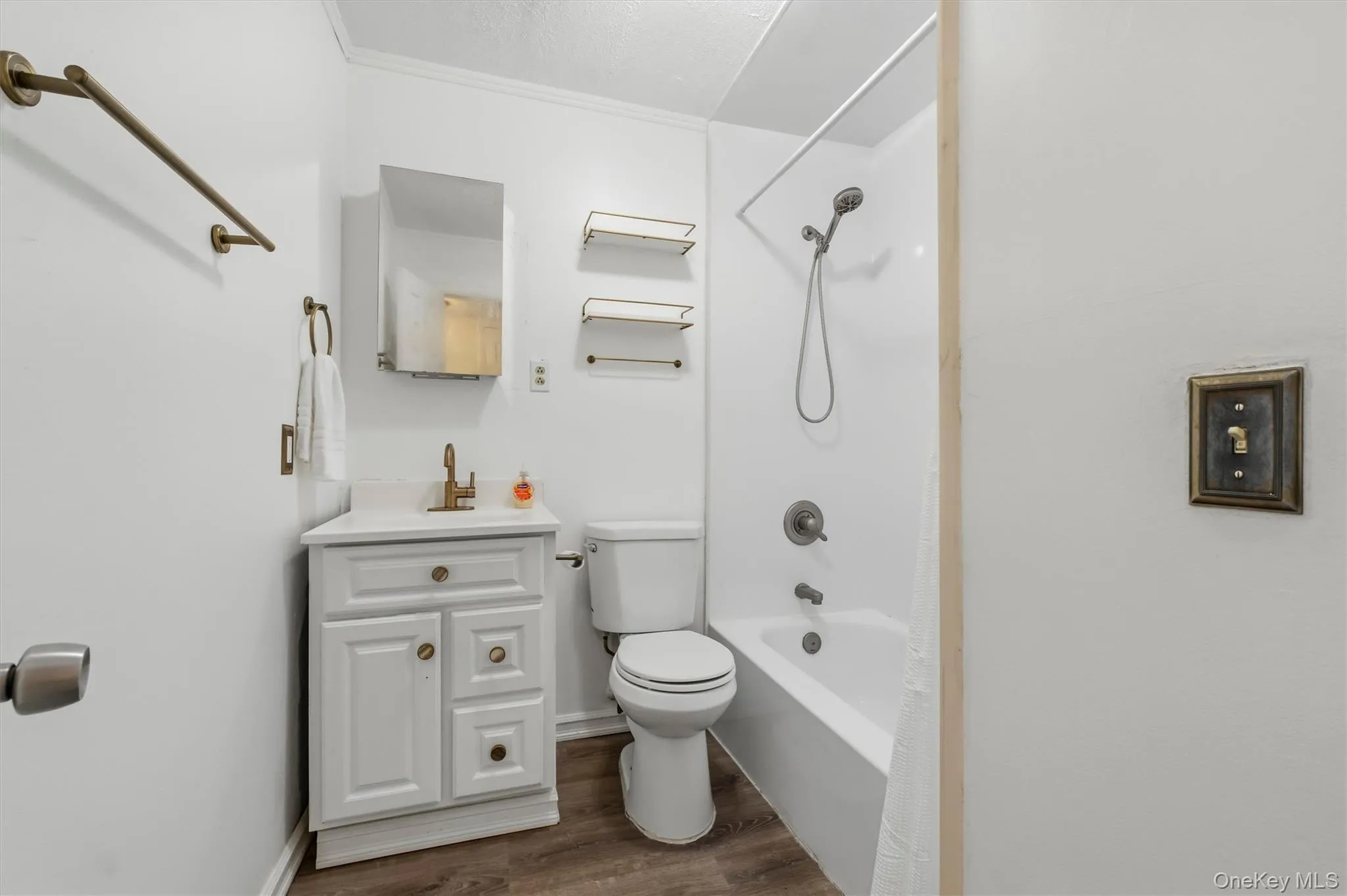 401 Cherry Hill Drive, Poughkeepsie (town), NY, 2 Bedrooms Bedrooms, 5 Rooms Rooms,1 BathroomBathrooms,Residential,For Rent,Cherry Hill,0,1057642 401 Cherry Hill Drive, Poughkeepsie (town), NY, 2 Bedrooms Bedrooms, 5 Rooms Rooms,1 BathroomBathrooms,Residential,For Rent,Cherry Hill,0,1057642