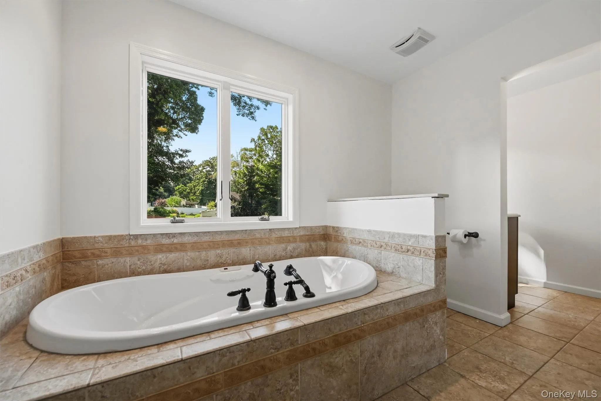 7 Atlantic Avenue, Clarkstown, NY, 5 Bedrooms Bedrooms, 9 Rooms Rooms,2 BathroomsBathrooms,Residential,For Rent,Atlantic,0,1057644 7 Atlantic Avenue, Clarkstown, NY, 5 Bedrooms Bedrooms, 9 Rooms Rooms,2 BathroomsBathrooms,Residential,For Rent,Atlantic,0,1057644