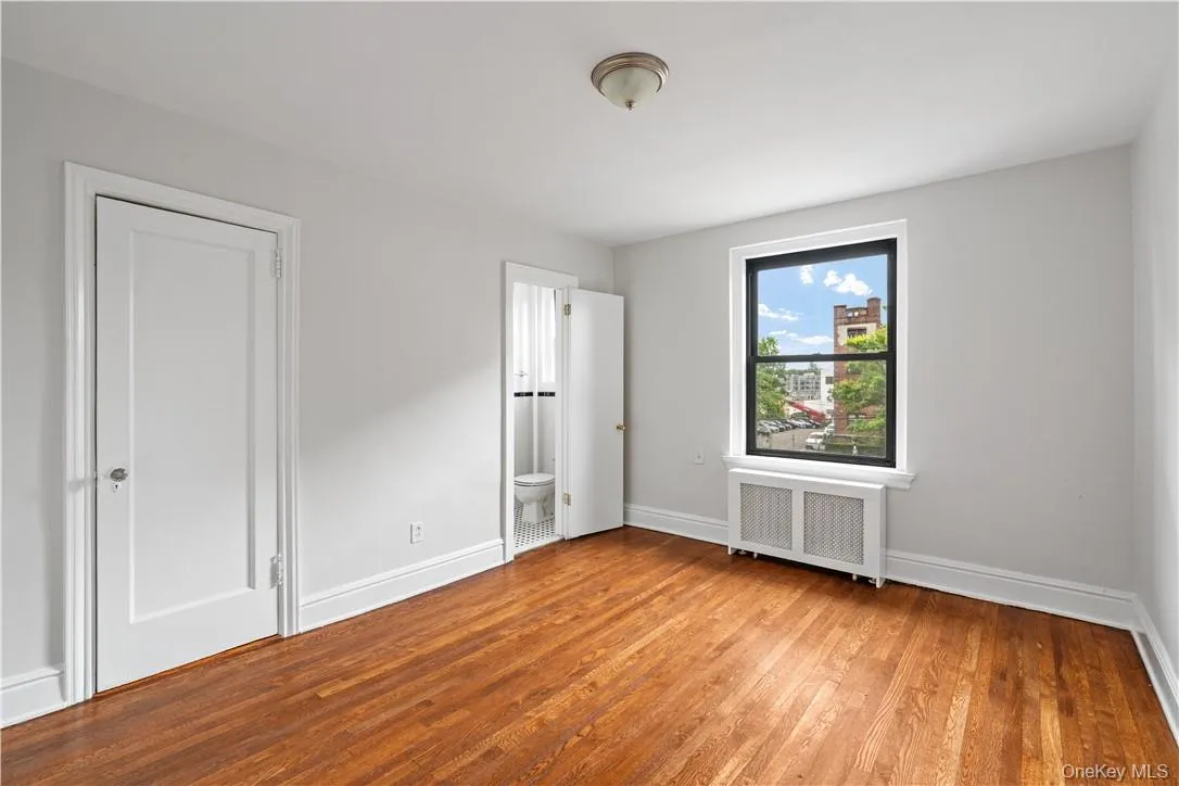 250 Martine Avenue, White Plains, NY, 3 Bedrooms Bedrooms, 5 Rooms Rooms,2 BathroomsBathrooms,Residential Lease,For Rent,Martine,0,1057646 250 Martine Avenue, White Plains, NY, 3 Bedrooms Bedrooms, 5 Rooms Rooms,2 BathroomsBathrooms,Residential Lease,For Rent,Martine,0,1057646