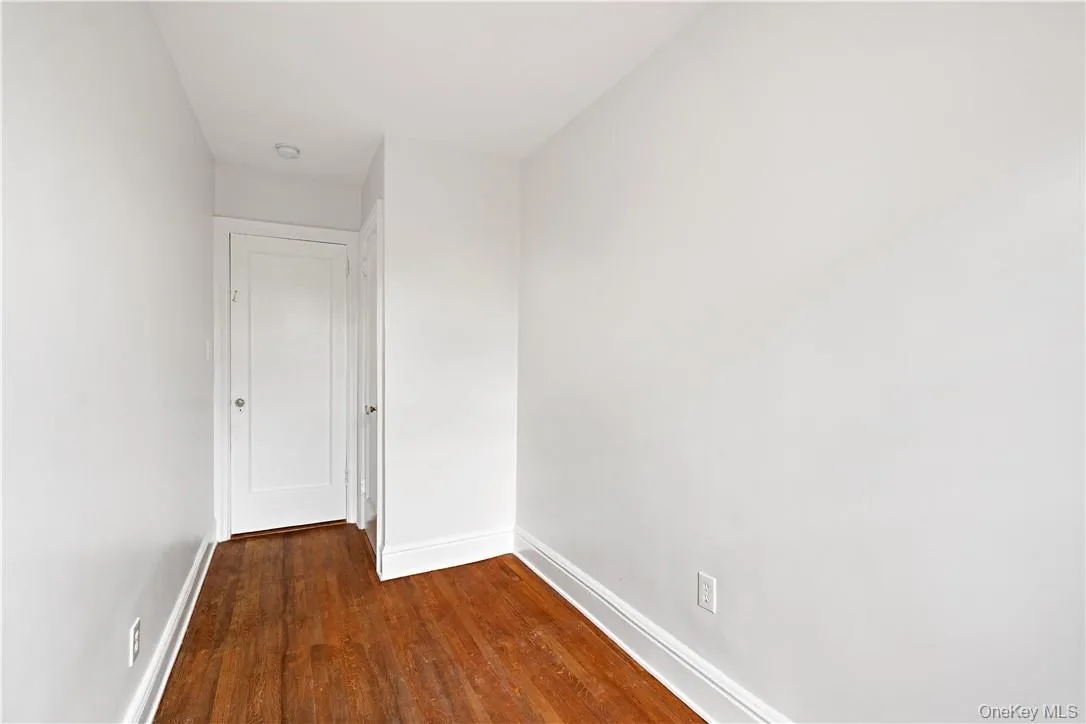250 Martine Avenue, White Plains, NY, 3 Bedrooms Bedrooms, 5 Rooms Rooms,2 BathroomsBathrooms,Residential Lease,For Rent,Martine,0,1057646 250 Martine Avenue, White Plains, NY, 3 Bedrooms Bedrooms, 5 Rooms Rooms,2 BathroomsBathrooms,Residential Lease,For Rent,Martine,0,1057646