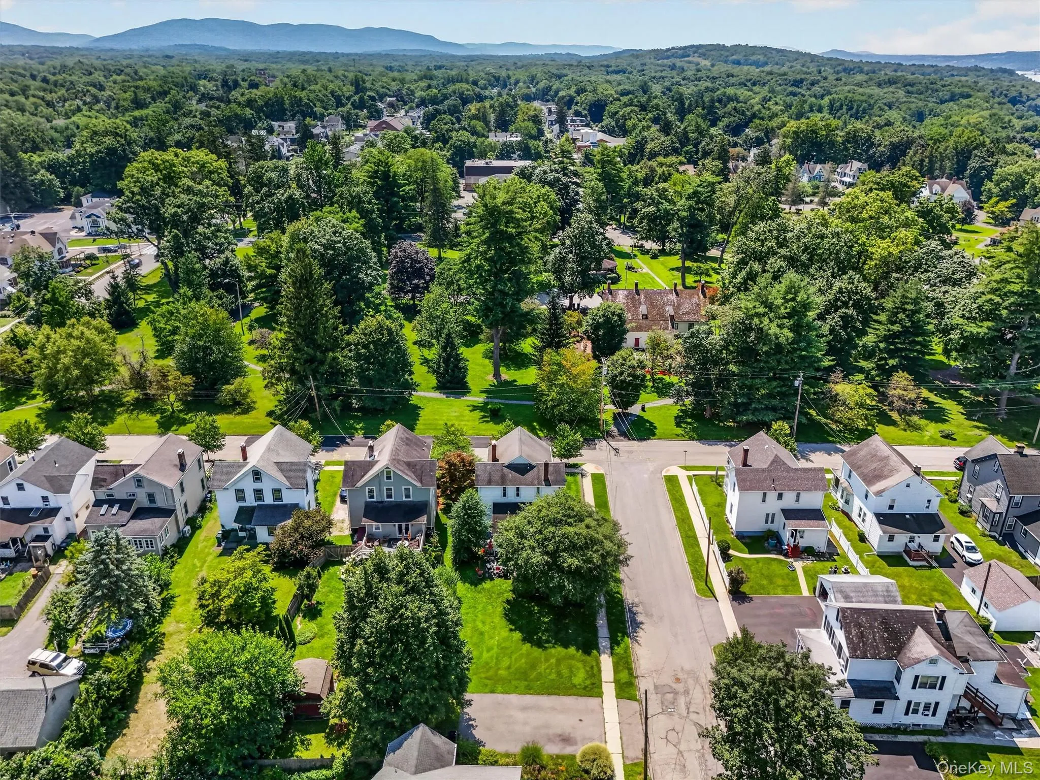 10 Park Street, Wappinger, NY, 3 Bedrooms Bedrooms, 7 Rooms Rooms,2 BathroomsBathrooms,Residential,For Rent,Park,0,1057648 10 Park Street, Wappinger, NY, 3 Bedrooms Bedrooms, 7 Rooms Rooms,2 BathroomsBathrooms,Residential,For Rent,Park,0,1057648