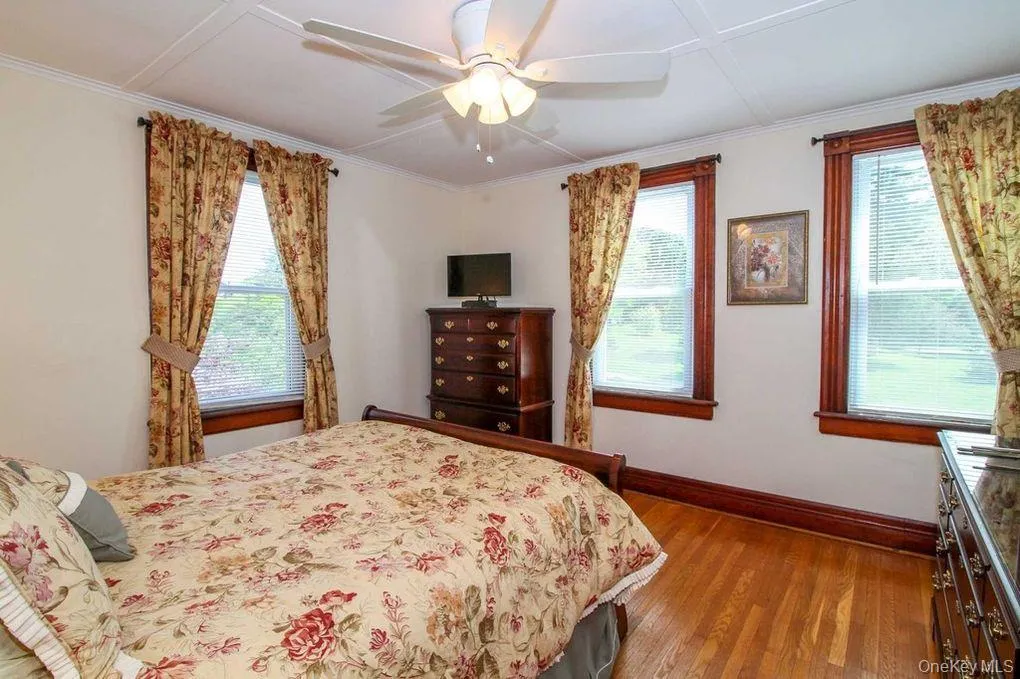 10 Park Street, Wappinger, NY, 3 Bedrooms Bedrooms, 7 Rooms Rooms,2 BathroomsBathrooms,Residential,For Rent,Park,0,1057648 10 Park Street, Wappinger, NY, 3 Bedrooms Bedrooms, 7 Rooms Rooms,2 BathroomsBathrooms,Residential,For Rent,Park,0,1057648