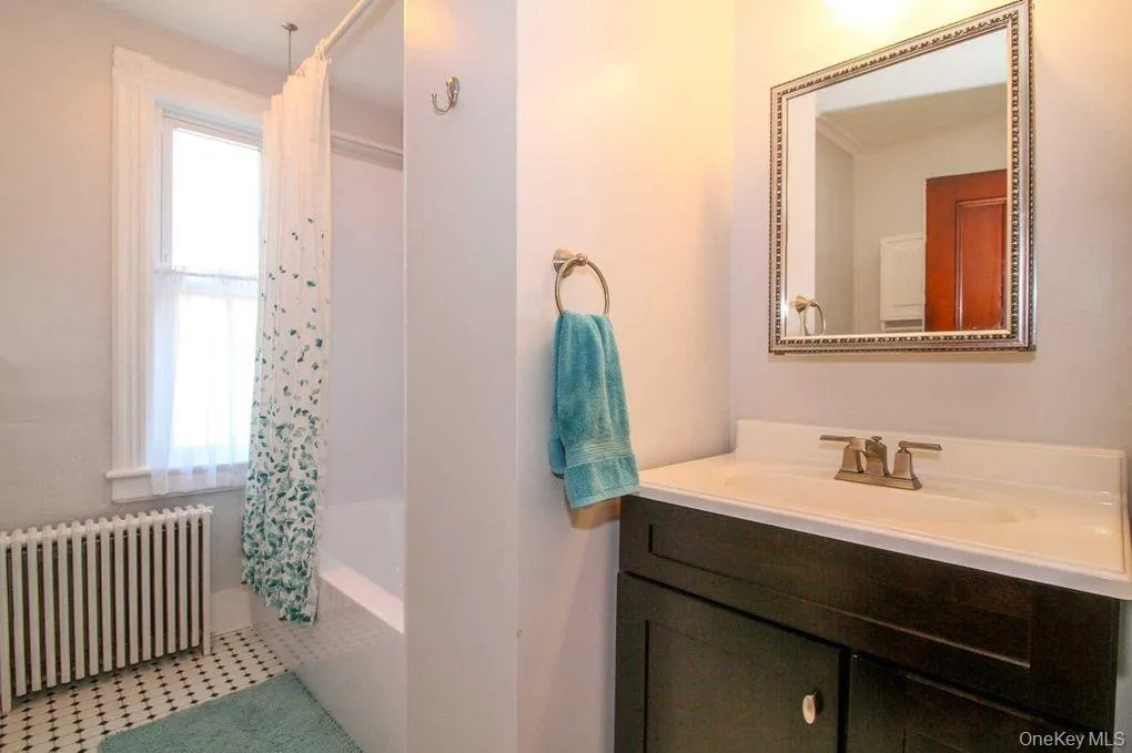 10 Park Street, Wappinger, NY, 3 Bedrooms Bedrooms, 7 Rooms Rooms,2 BathroomsBathrooms,Residential,For Rent,Park,0,1057648 10 Park Street, Wappinger, NY, 3 Bedrooms Bedrooms, 7 Rooms Rooms,2 BathroomsBathrooms,Residential,For Rent,Park,0,1057648