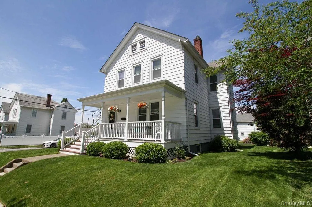 10 Park Street, Wappinger, NY, 3 Bedrooms Bedrooms, 7 Rooms Rooms,2 BathroomsBathrooms,Residential,For Rent,Park,0,1057648 10 Park Street, Wappinger, NY, 3 Bedrooms Bedrooms, 7 Rooms Rooms,2 BathroomsBathrooms,Residential,For Rent,Park,0,1057648
