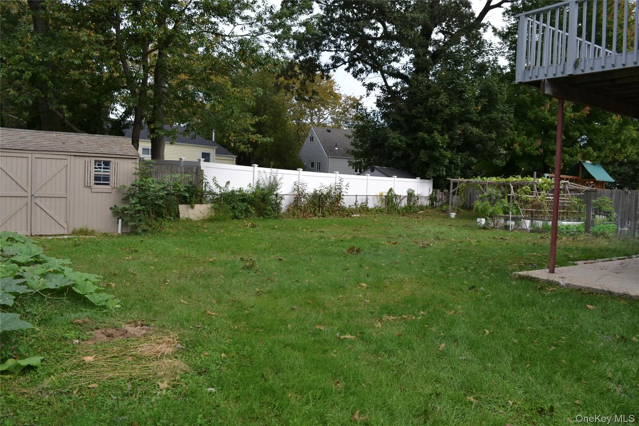 7 Grand Haven Drive, Huntington, NY, 5 Bedroom Bedrooms, 10 Room Rooms,2 BathroomBathrooms,Residential Lease,For Rent,Grand Haven,0,1057656 7 Grand Haven Drive, Huntington, NY, 5 Bedroom Bedrooms, 10 Room Rooms,2 BathroomBathrooms,Residential Lease,For Rent,Grand Haven,0,1057656