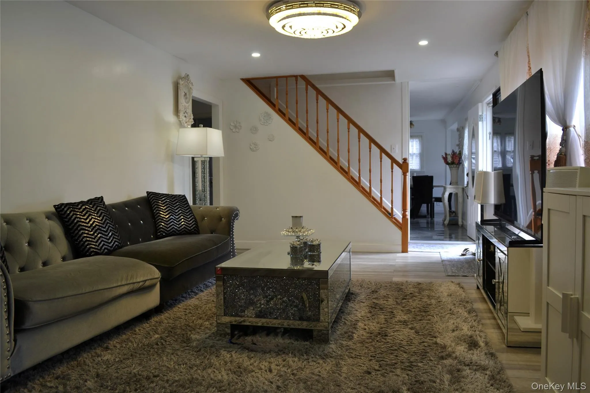 7 Grand Haven Drive, Huntington, NY, 5 Bedroom Bedrooms, 10 Room Rooms,2 BathroomBathrooms,Residential Lease,For Rent,Grand Haven,0,1057656 7 Grand Haven Drive, Huntington, NY, 5 Bedroom Bedrooms, 10 Room Rooms,2 BathroomBathrooms,Residential Lease,For Rent,Grand Haven,0,1057656