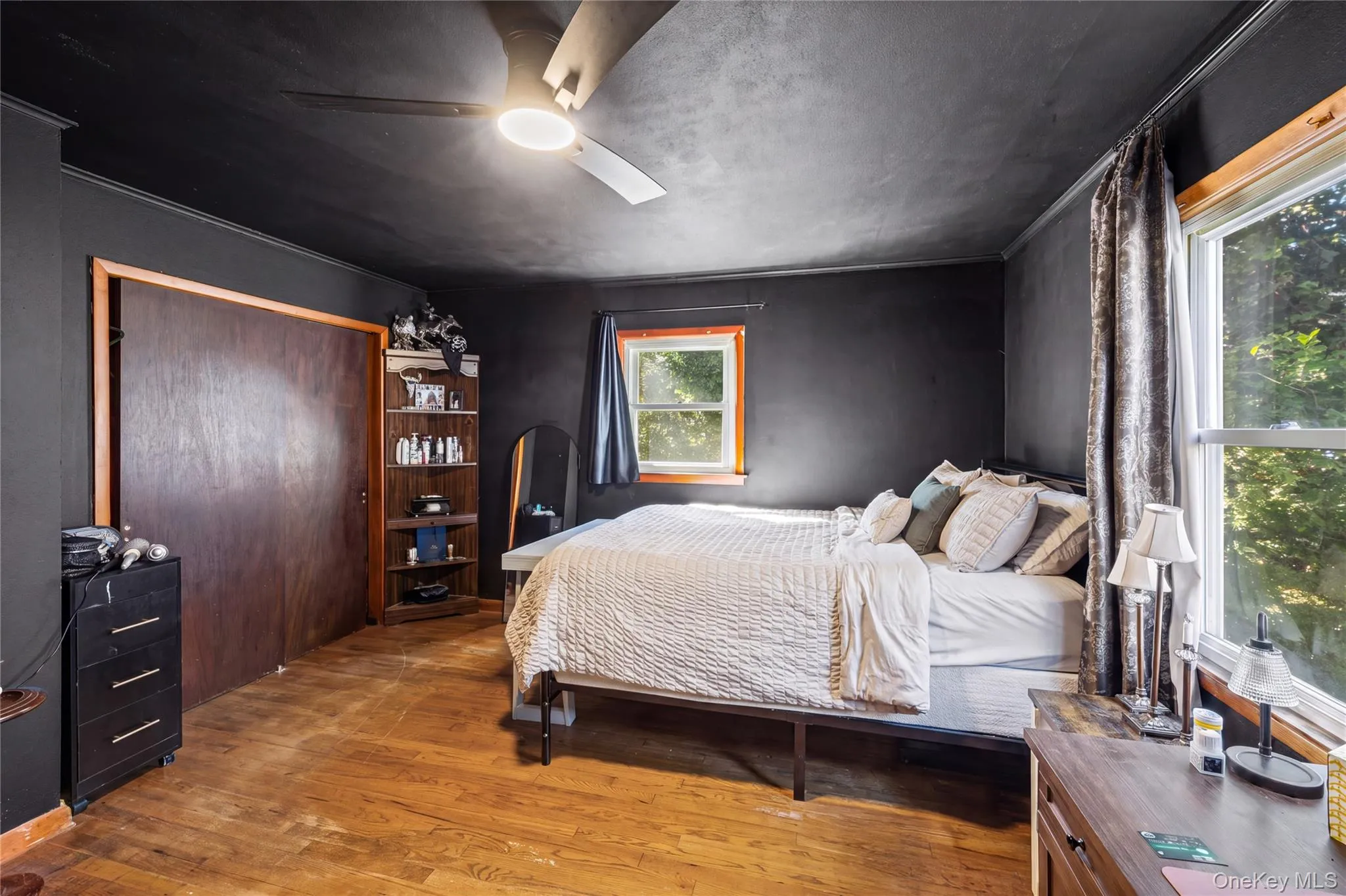 373 Oak Street, Brookhaven, NY, 4 Bedrooms Bedrooms, 6 Rooms Rooms,1 BathroomBathrooms,Residential,For Rent,Oak,0,1057657 373 Oak Street, Brookhaven, NY, 4 Bedrooms Bedrooms, 6 Rooms Rooms,1 BathroomBathrooms,Residential,For Rent,Oak,0,1057657