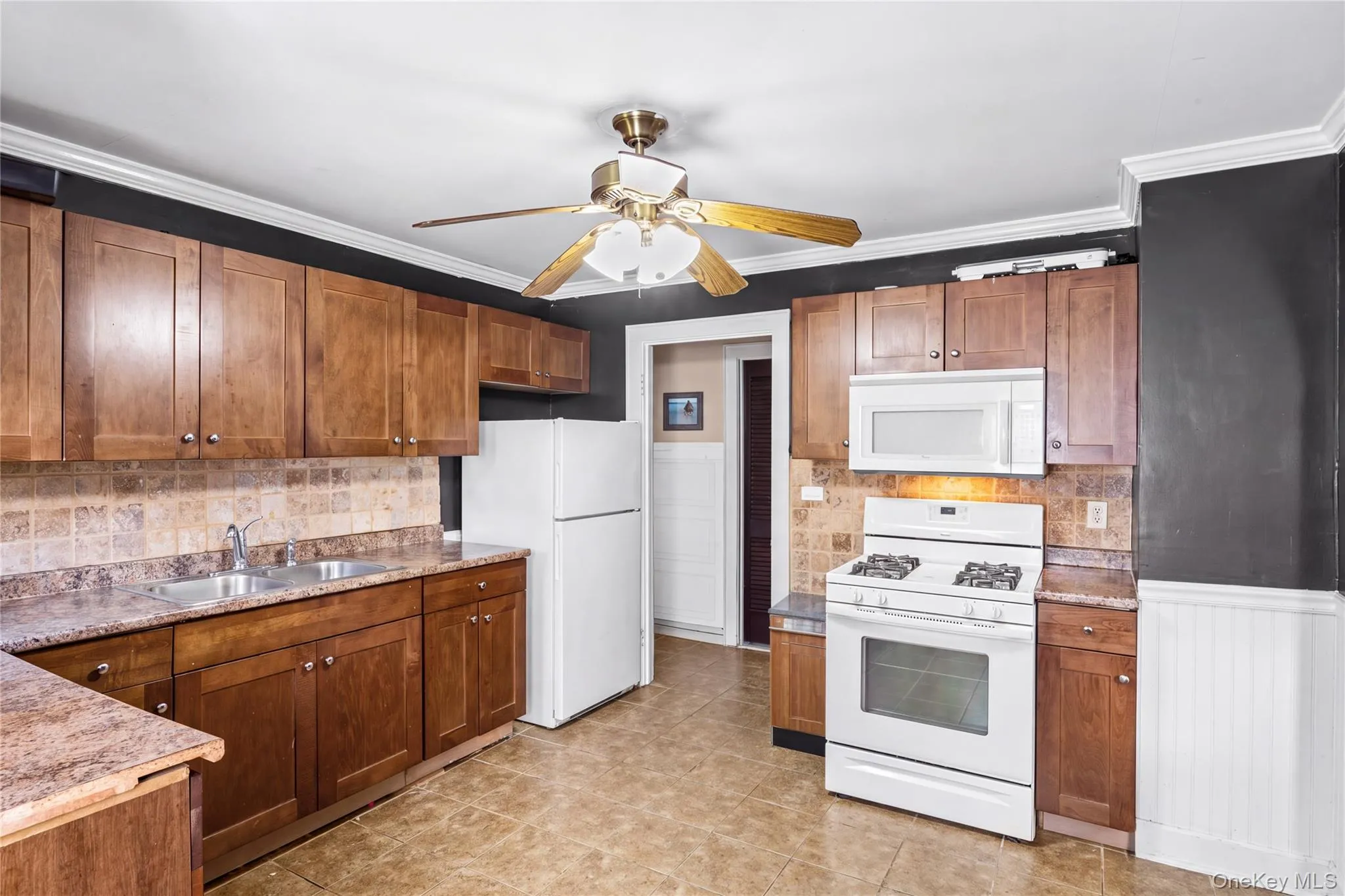 373 Oak Street, Brookhaven, NY, 4 Bedrooms Bedrooms, 6 Rooms Rooms,1 BathroomBathrooms,Residential,For Rent,Oak,0,1057657 373 Oak Street, Brookhaven, NY, 4 Bedrooms Bedrooms, 6 Rooms Rooms,1 BathroomBathrooms,Residential,For Rent,Oak,0,1057657