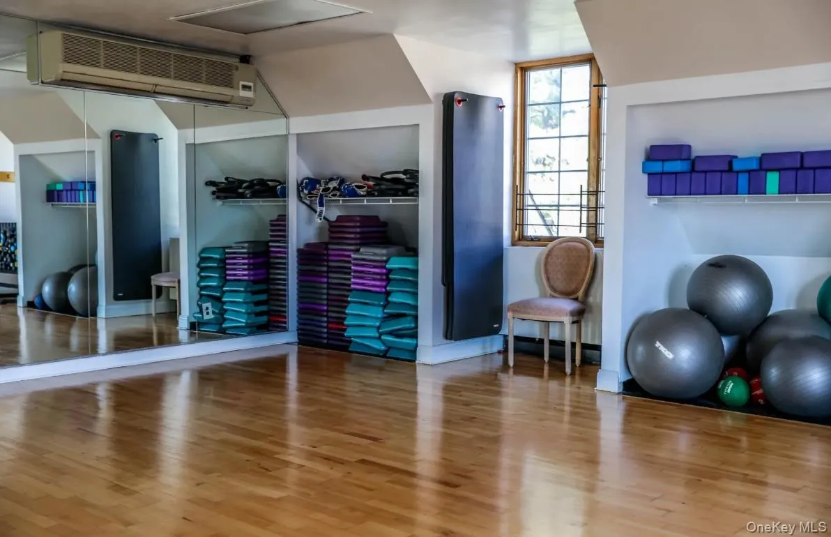 12-32 Diane Place, New York, NY, 1 Bedroom Bedrooms, 4 Rooms Rooms,1 BathroomBathrooms,Residential,For Rent,Diane,0,1057665 12-32 Diane Place, New York, NY, 1 Bedroom Bedrooms, 4 Rooms Rooms,1 BathroomBathrooms,Residential,For Rent,Diane,0,1057665