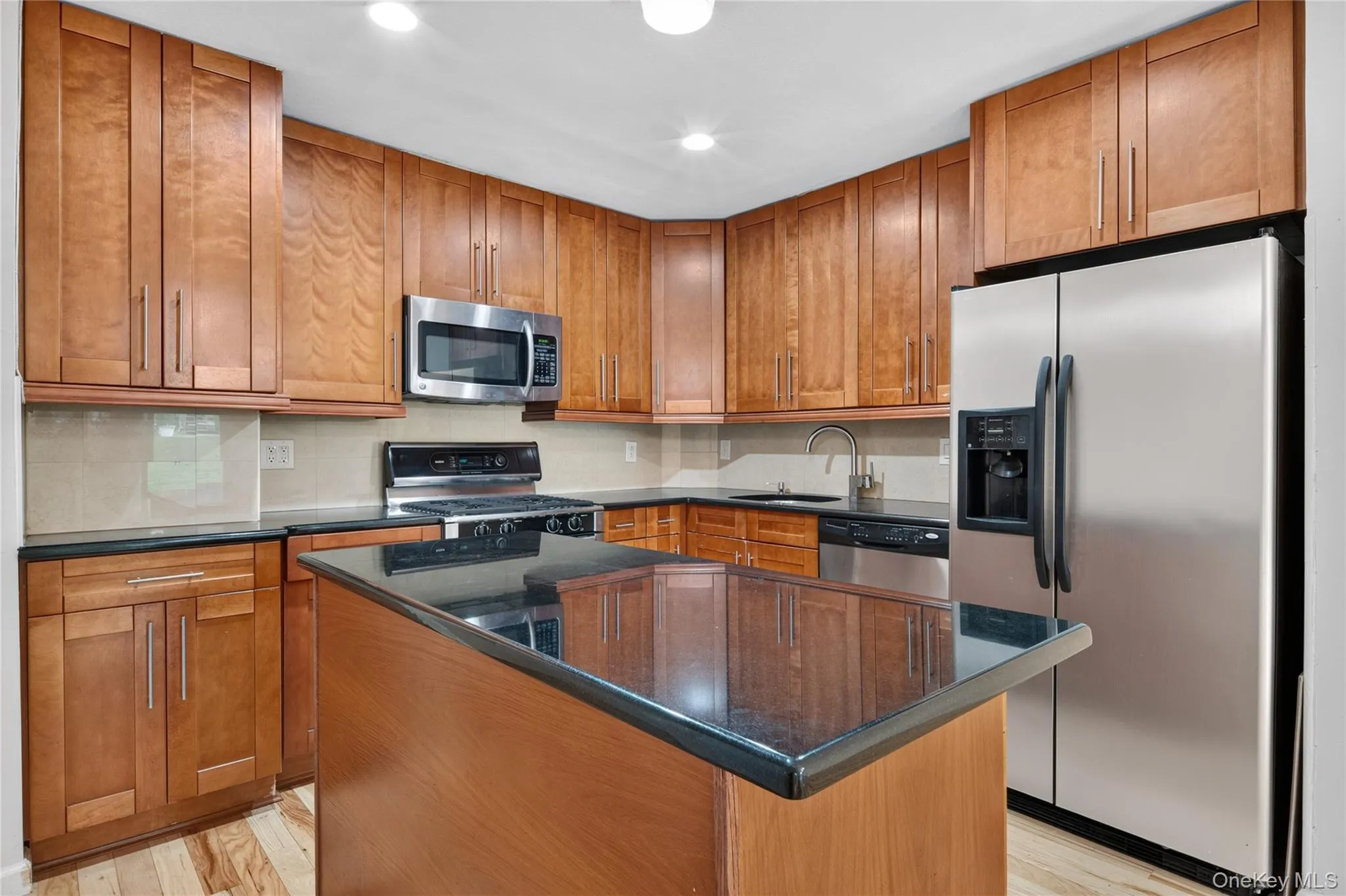 12-32 Diane Place, New York, NY, 1 Bedroom Bedrooms, 4 Rooms Rooms,1 BathroomBathrooms,Residential,For Rent,Diane,0,1057665 12-32 Diane Place, New York, NY, 1 Bedroom Bedrooms, 4 Rooms Rooms,1 BathroomBathrooms,Residential,For Rent,Diane,0,1057665