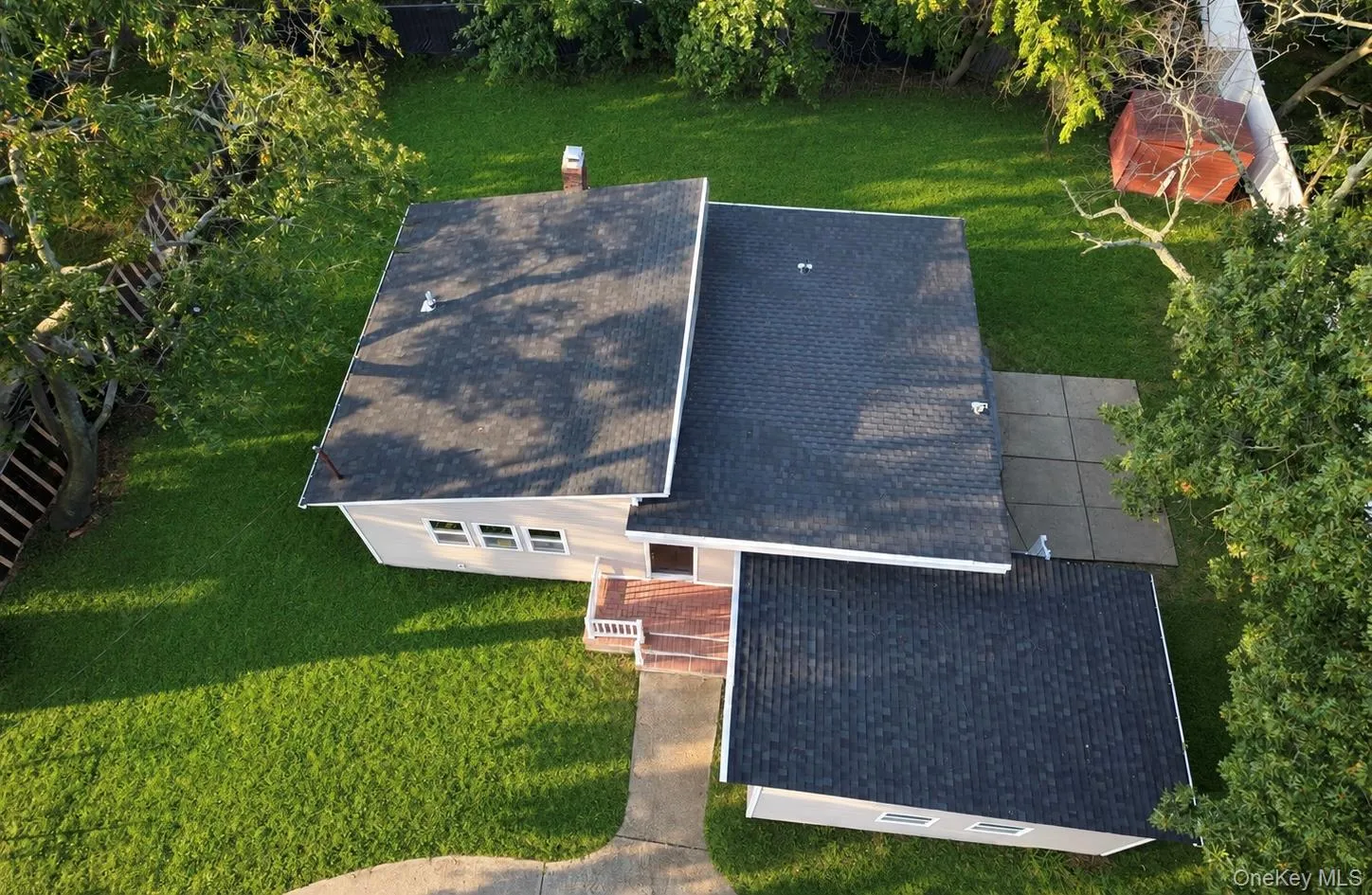 9 Holt Street, Babylon, NY, 4 Bedrooms Bedrooms, 10 Rooms Rooms,1 BathroomBathrooms,Residential,For Rent,Holt,0,1057666 9 Holt Street, Babylon, NY, 4 Bedrooms Bedrooms, 10 Rooms Rooms,1 BathroomBathrooms,Residential,For Rent,Holt,0,1057666