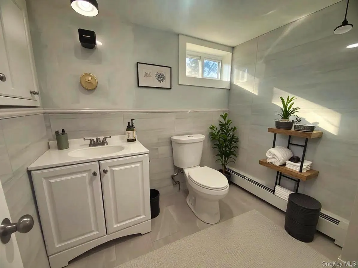 9 Holt Street, Babylon, NY, 4 Bedrooms Bedrooms, 10 Rooms Rooms,1 BathroomBathrooms,Residential,For Rent,Holt,0,1057666 9 Holt Street, Babylon, NY, 4 Bedrooms Bedrooms, 10 Rooms Rooms,1 BathroomBathrooms,Residential,For Rent,Holt,0,1057666