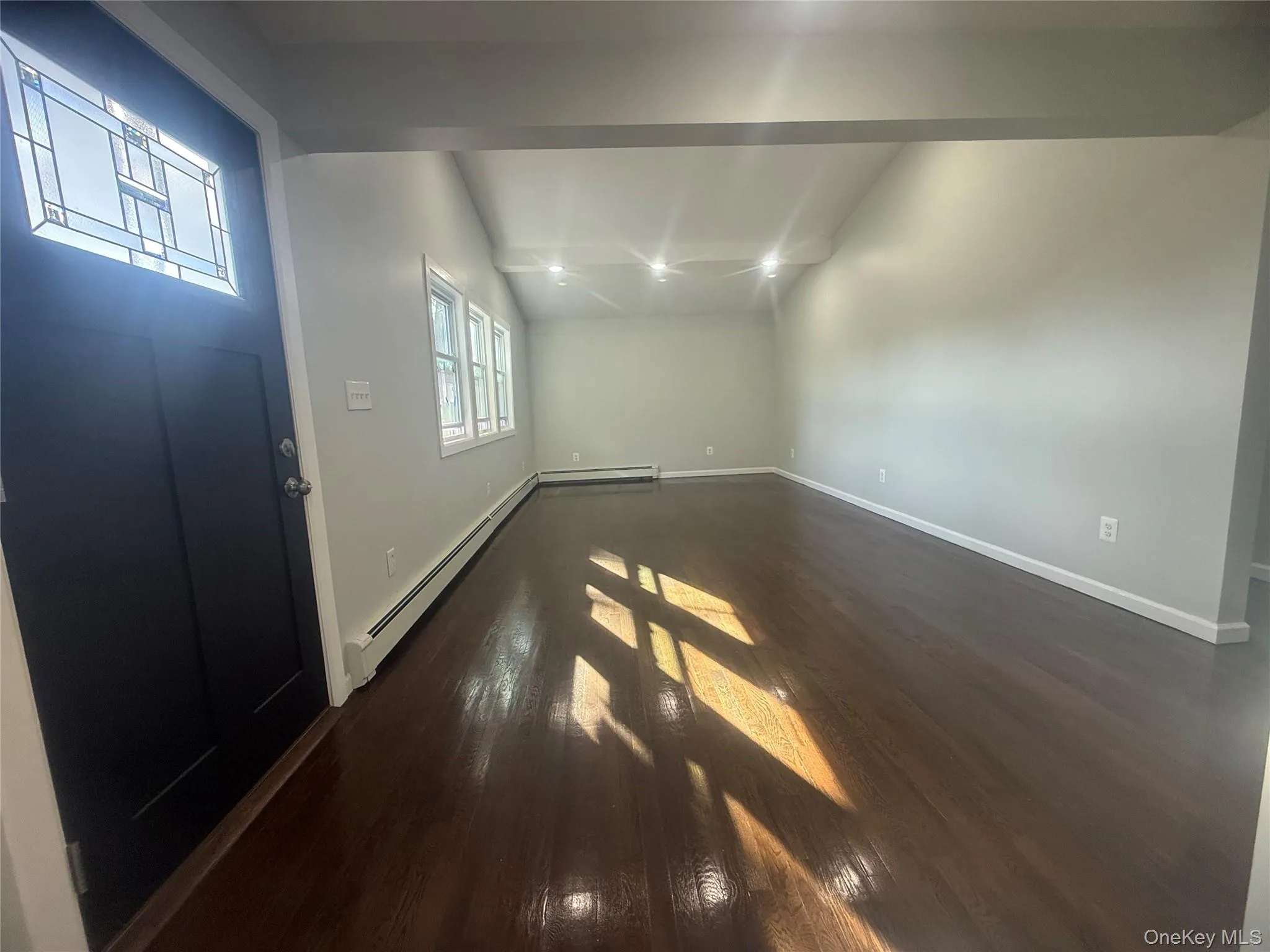 9 Holt Street, Babylon, NY, 4 Bedrooms Bedrooms, 10 Rooms Rooms,1 BathroomBathrooms,Residential,For Rent,Holt,0,1057666 9 Holt Street, Babylon, NY, 4 Bedrooms Bedrooms, 10 Rooms Rooms,1 BathroomBathrooms,Residential,For Rent,Holt,0,1057666