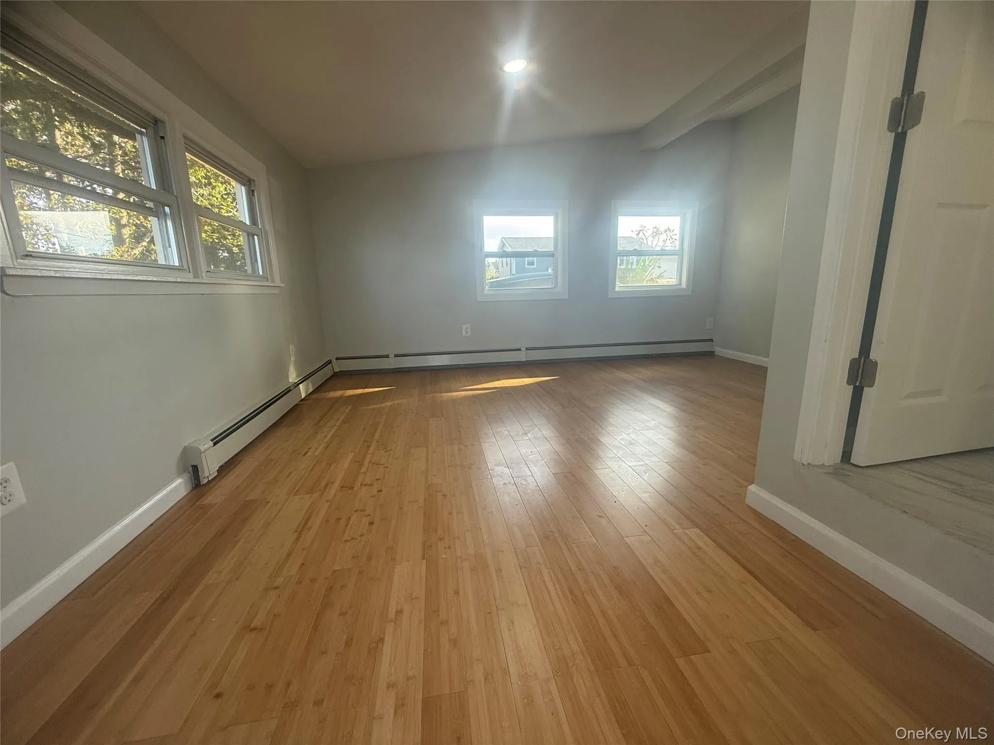 9 Holt Street, Babylon, NY, 4 Bedrooms Bedrooms, 10 Rooms Rooms,1 BathroomBathrooms,Residential,For Rent,Holt,0,1057666 9 Holt Street, Babylon, NY, 4 Bedrooms Bedrooms, 10 Rooms Rooms,1 BathroomBathrooms,Residential,For Rent,Holt,0,1057666