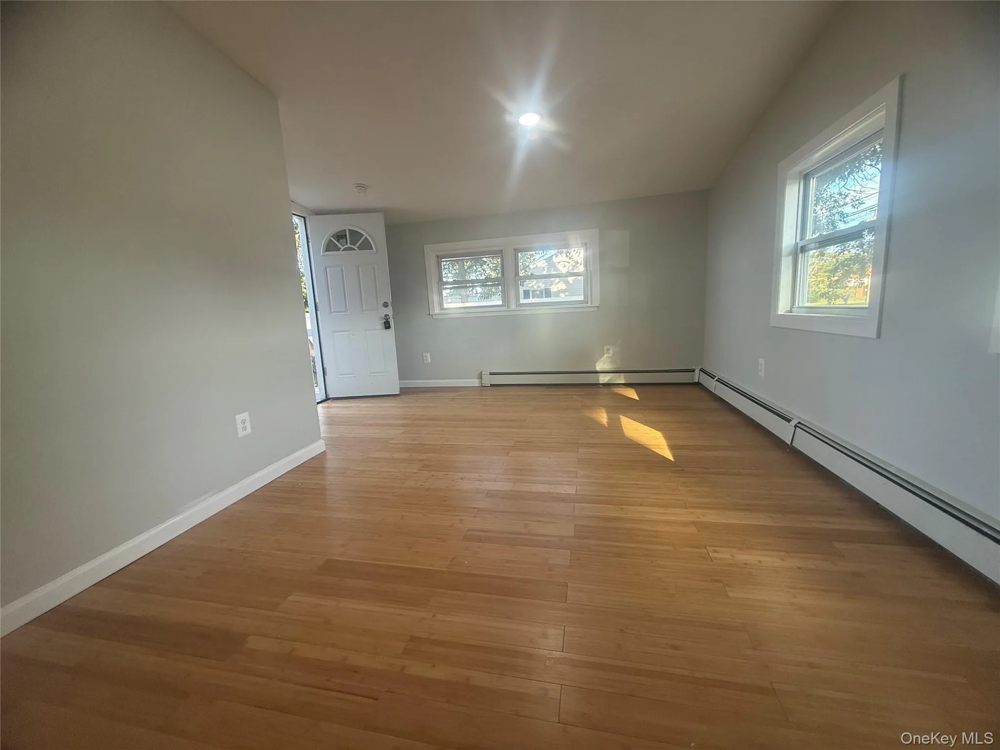 9 Holt Street, Babylon, NY, 4 Bedrooms Bedrooms, 10 Rooms Rooms,1 BathroomBathrooms,Residential,For Rent,Holt,0,1057666 9 Holt Street, Babylon, NY, 4 Bedrooms Bedrooms, 10 Rooms Rooms,1 BathroomBathrooms,Residential,For Rent,Holt,0,1057666