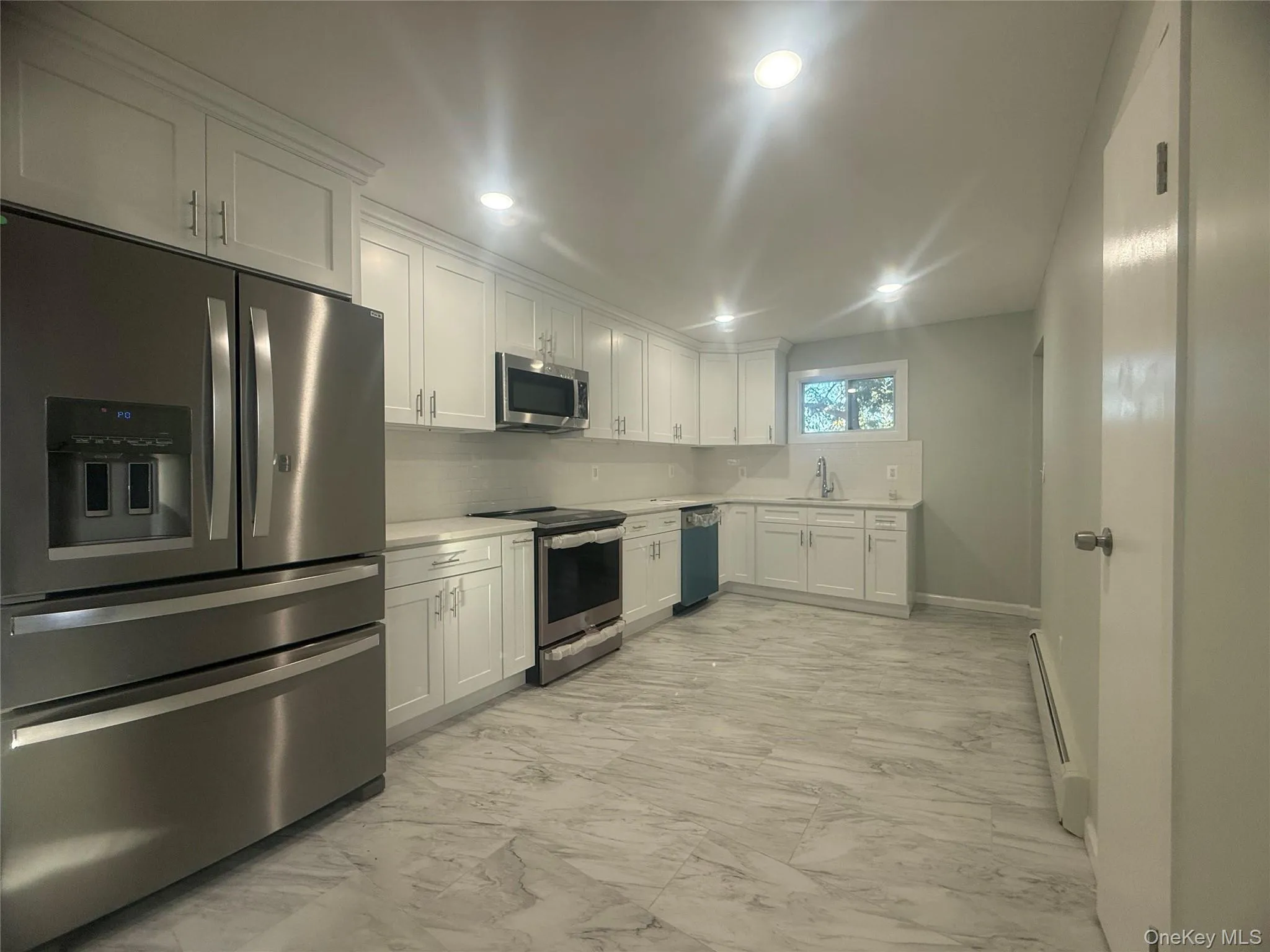 9 Holt Street, Babylon, NY, 4 Bedrooms Bedrooms, 10 Rooms Rooms,1 BathroomBathrooms,Residential,For Rent,Holt,0,1057666 9 Holt Street, Babylon, NY, 4 Bedrooms Bedrooms, 10 Rooms Rooms,1 BathroomBathrooms,Residential,For Rent,Holt,0,1057666