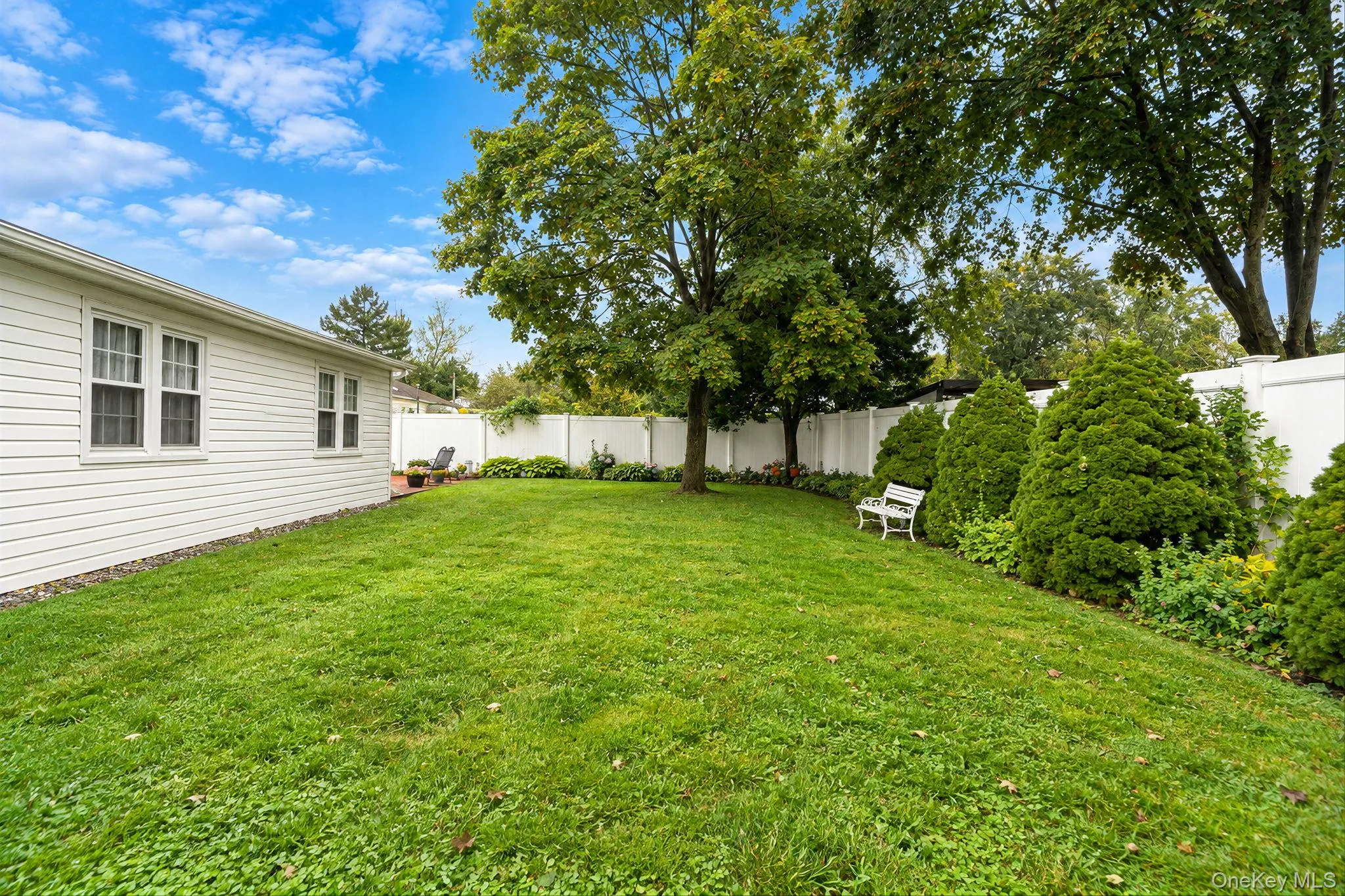 2909 Connecticut Avenue, Brookhaven, NY, 4 Bedrooms Bedrooms, 8 Rooms Rooms,3 BathroomsBathrooms,Residential,For Rent,Connecticut,0,1057669 2909 Connecticut Avenue, Brookhaven, NY, 4 Bedrooms Bedrooms, 8 Rooms Rooms,3 BathroomsBathrooms,Residential,For Rent,Connecticut,0,1057669