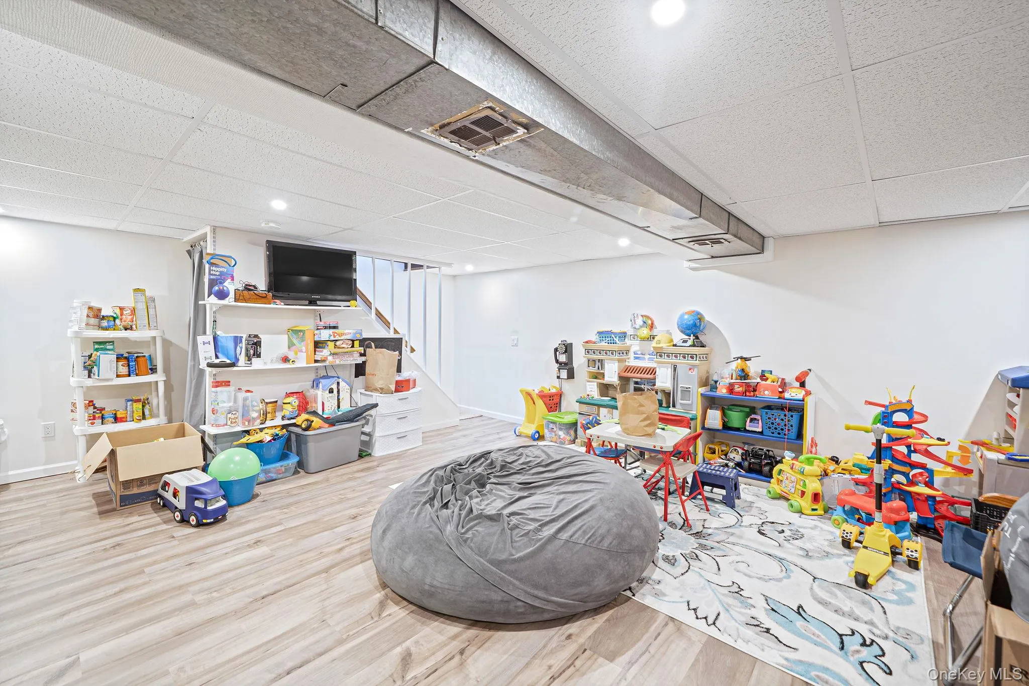 2909 Connecticut Avenue, Brookhaven, NY, 4 Bedrooms Bedrooms, 8 Rooms Rooms,3 BathroomsBathrooms,Residential,For Rent,Connecticut,0,1057669 2909 Connecticut Avenue, Brookhaven, NY, 4 Bedrooms Bedrooms, 8 Rooms Rooms,3 BathroomsBathrooms,Residential,For Rent,Connecticut,0,1057669