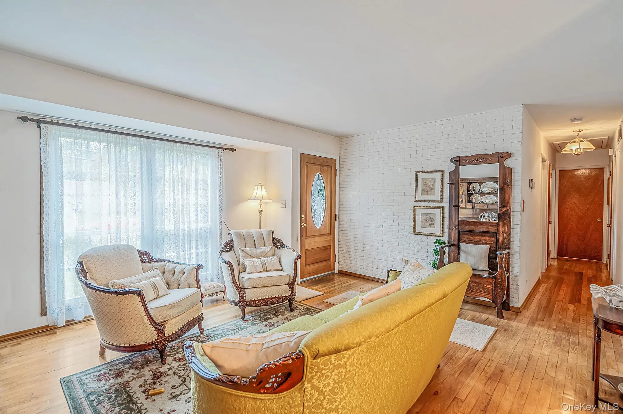 2909 Connecticut Avenue, Brookhaven, NY, 4 Bedrooms Bedrooms, 8 Rooms Rooms,3 BathroomsBathrooms,Residential,For Rent,Connecticut,0,1057669 2909 Connecticut Avenue, Brookhaven, NY, 4 Bedrooms Bedrooms, 8 Rooms Rooms,3 BathroomsBathrooms,Residential,For Rent,Connecticut,0,1057669