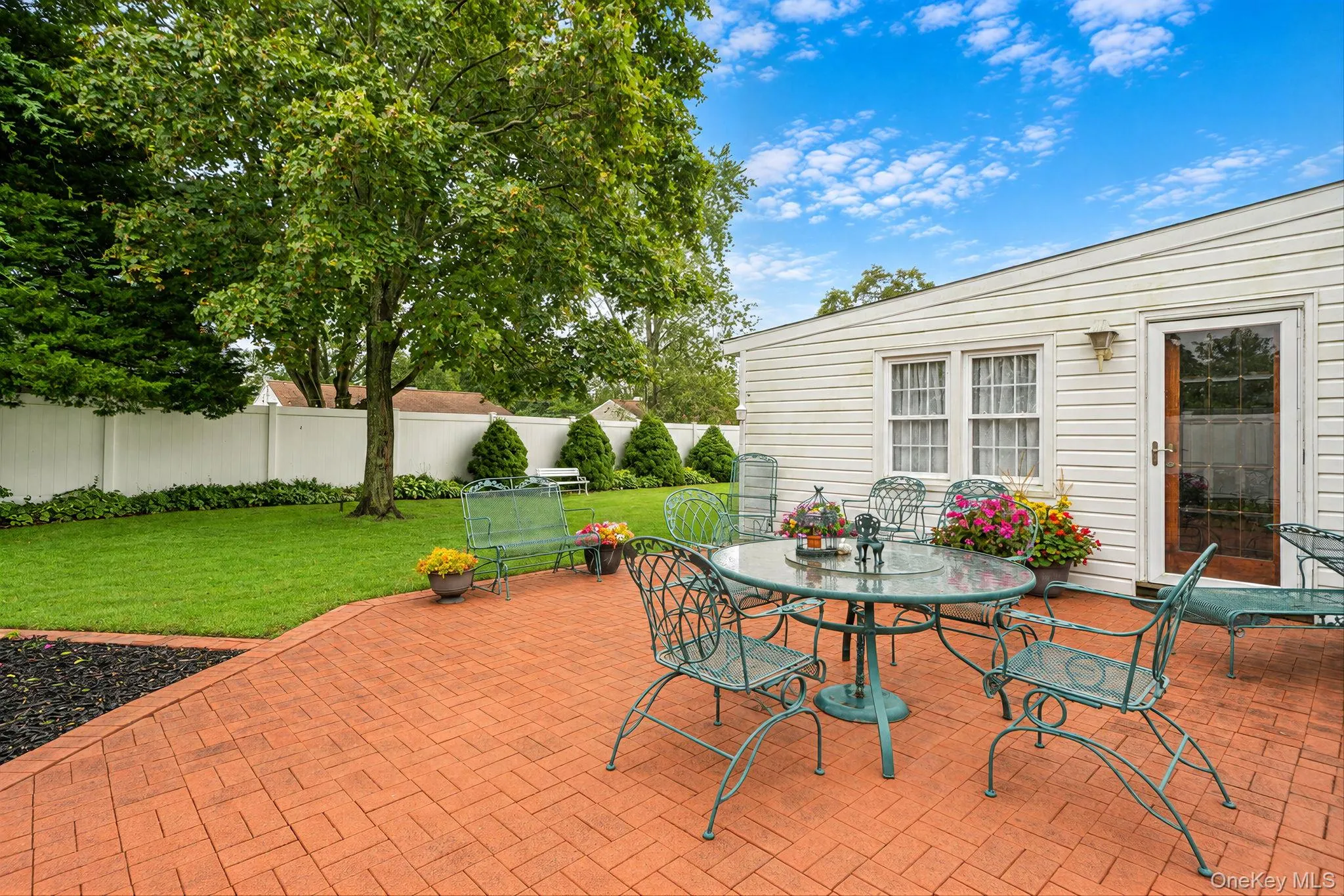 2909 Connecticut Avenue, Brookhaven, NY, 4 Bedrooms Bedrooms, 8 Rooms Rooms,3 BathroomsBathrooms,Residential,For Rent,Connecticut,0,1057669 2909 Connecticut Avenue, Brookhaven, NY, 4 Bedrooms Bedrooms, 8 Rooms Rooms,3 BathroomsBathrooms,Residential,For Rent,Connecticut,0,1057669