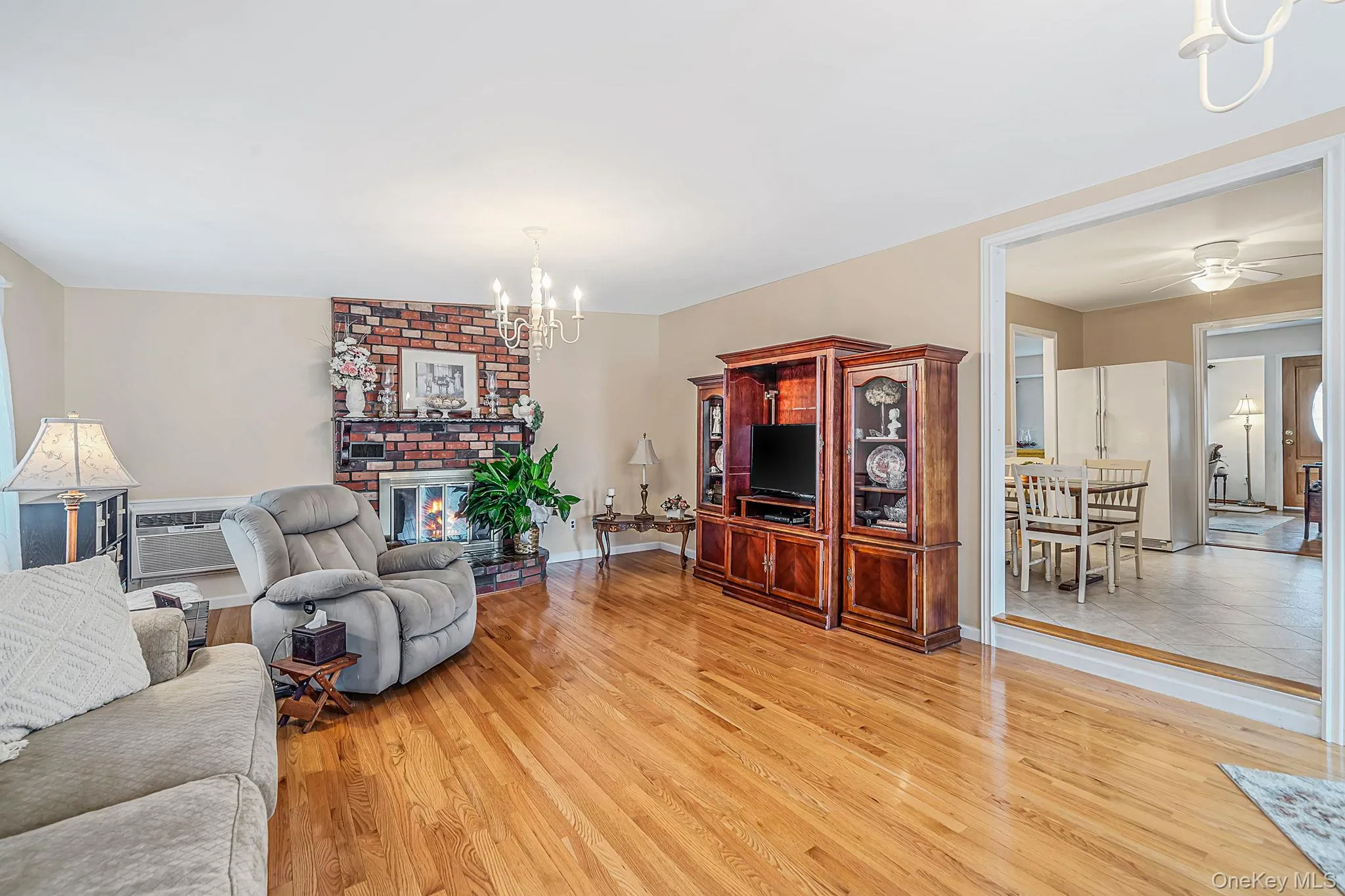 2909 Connecticut Avenue, Brookhaven, NY, 4 Bedrooms Bedrooms, 8 Rooms Rooms,3 BathroomsBathrooms,Residential,For Rent,Connecticut,0,1057669 2909 Connecticut Avenue, Brookhaven, NY, 4 Bedrooms Bedrooms, 8 Rooms Rooms,3 BathroomsBathrooms,Residential,For Rent,Connecticut,0,1057669