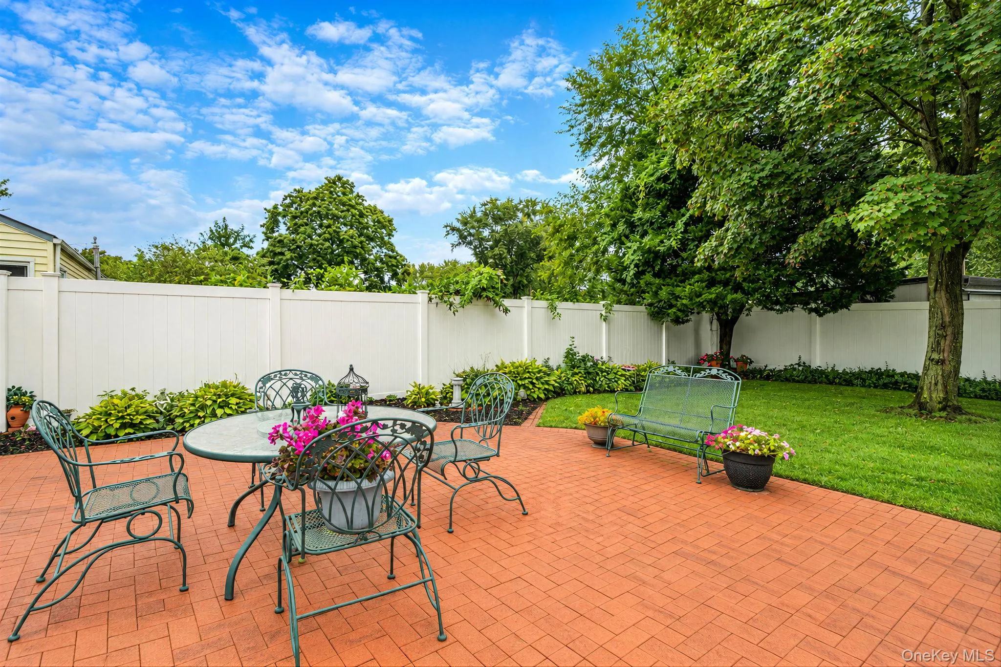 2909 Connecticut Avenue, Brookhaven, NY, 4 Bedrooms Bedrooms, 8 Rooms Rooms,3 BathroomsBathrooms,Residential,For Rent,Connecticut,0,1057669 2909 Connecticut Avenue, Brookhaven, NY, 4 Bedrooms Bedrooms, 8 Rooms Rooms,3 BathroomsBathrooms,Residential,For Rent,Connecticut,0,1057669