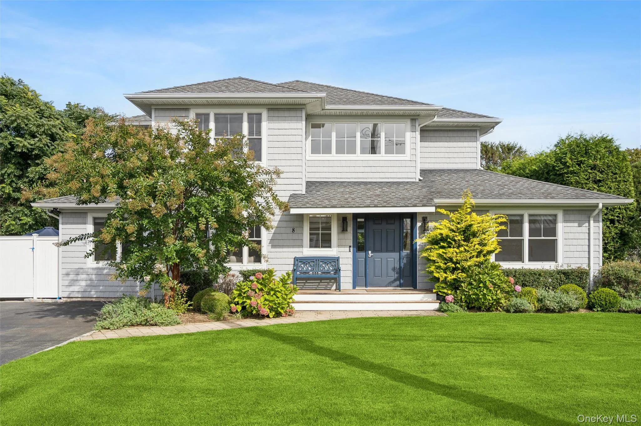 8 Powers Drive, Southampton, NY, 4 Bedrooms Bedrooms, 10 Rooms Rooms,3 BathroomsBathrooms,Residential Lease,For Rent,Powers,0,1057672 8 Powers Drive, Southampton, NY, 4 Bedrooms Bedrooms, 10 Rooms Rooms,3 BathroomsBathrooms,Residential Lease,For Rent,Powers,0,1057672