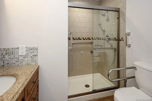 43 Cambridge Drive, Babylon, NY, 2 Bedrooms Bedrooms, 6 Rooms Rooms,2 BathroomsBathrooms,Residential,For Rent,Cambridge,0,1057673 43 Cambridge Drive, Babylon, NY, 2 Bedrooms Bedrooms, 6 Rooms Rooms,2 BathroomsBathrooms,Residential,For Rent,Cambridge,0,1057673