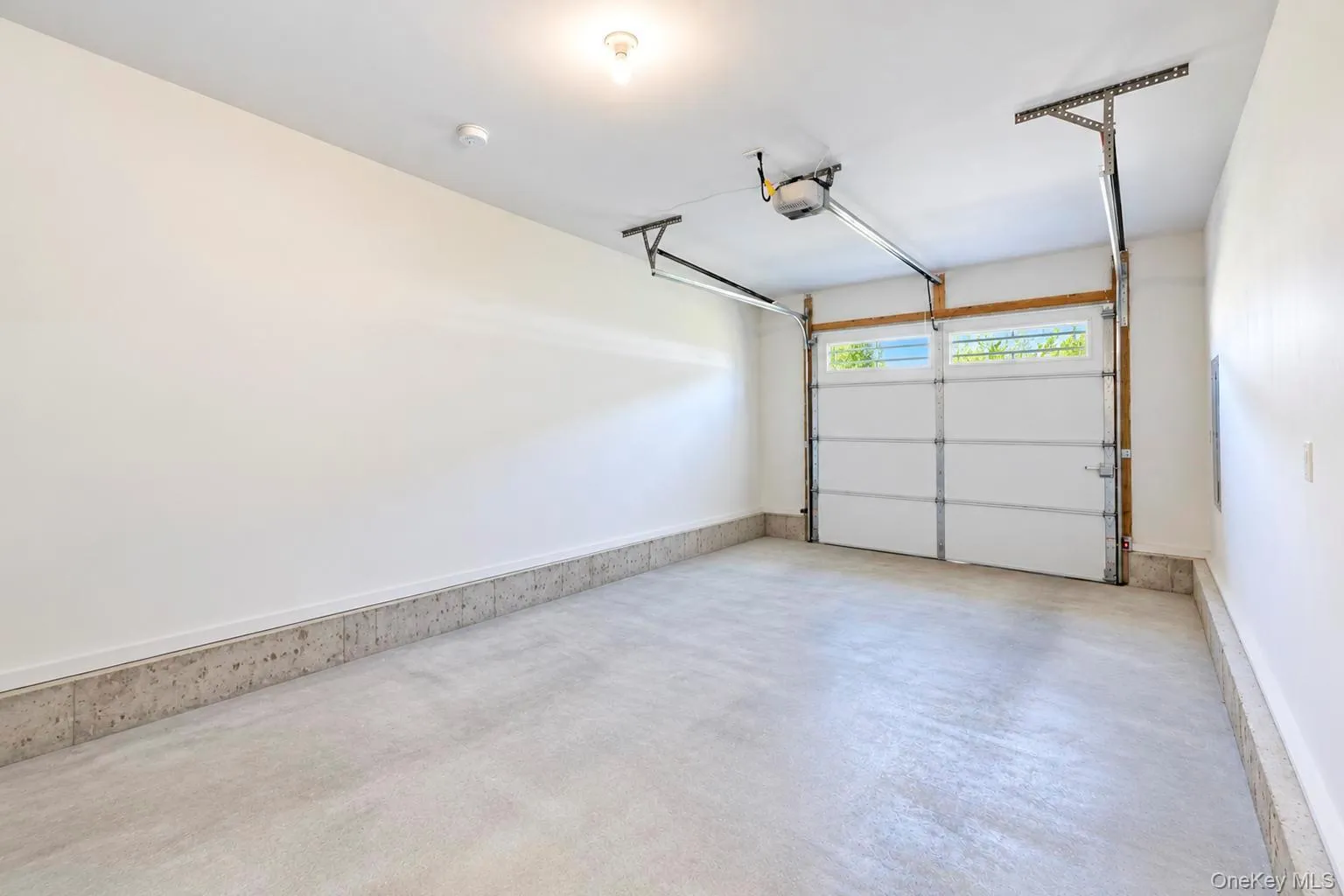 77 Maple Wood Lane, Riverhead, NY, 3 Bedrooms Bedrooms, 7 Rooms Rooms,2 BathroomsBathrooms,Residential,For Rent,Maple Wood,0,1057678 77 Maple Wood Lane, Riverhead, NY, 3 Bedrooms Bedrooms, 7 Rooms Rooms,2 BathroomsBathrooms,Residential,For Rent,Maple Wood,0,1057678